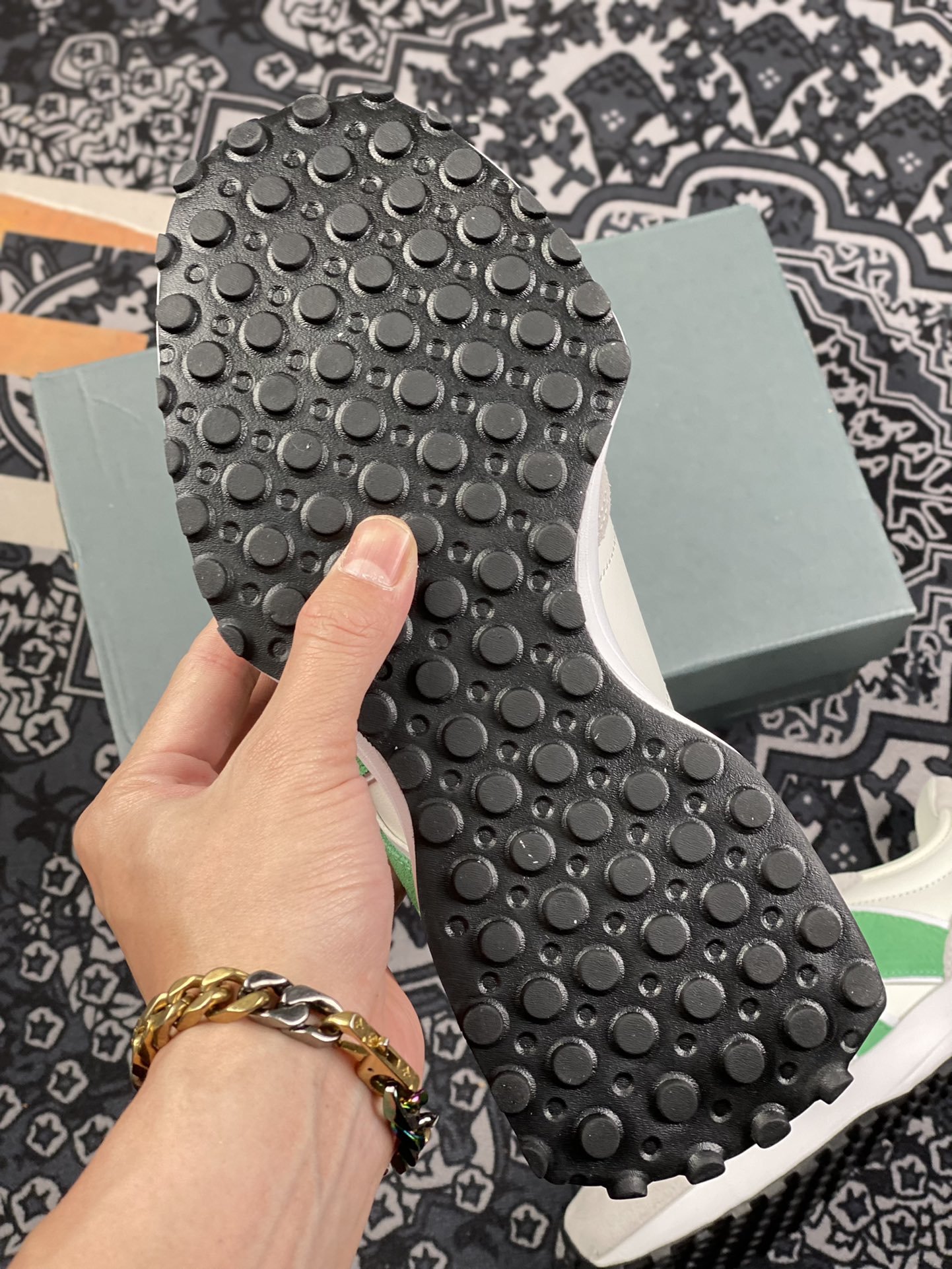 240 甄选 莞顶NB327 复古跑鞋 橙棕