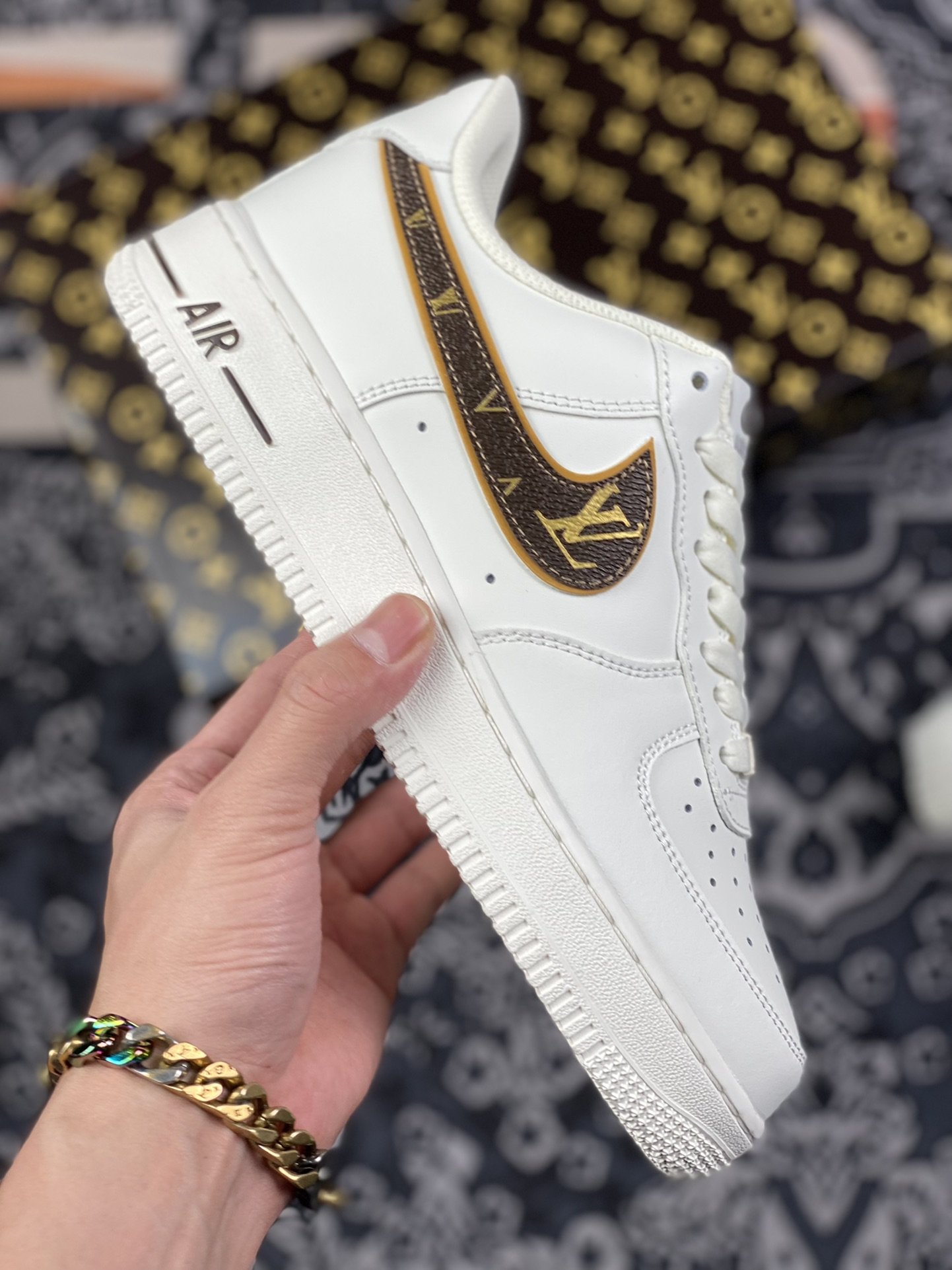 240 1V x Nike Air Force 1 Low 联名老花小钩原楦头原纸板KV3696-880