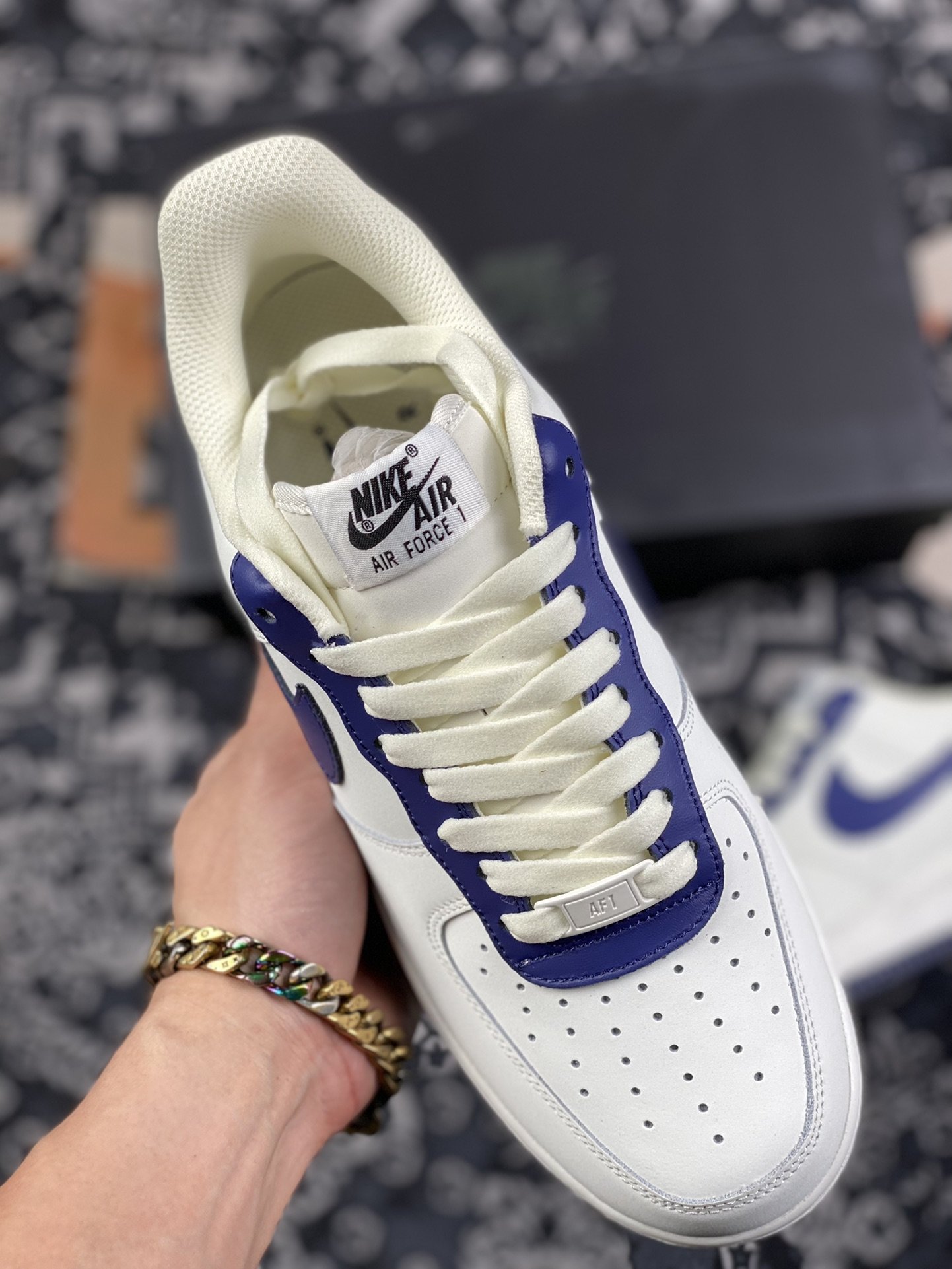 220 白蓝 官方爆款定制 空军一号AF1复古休闲运动板鞋 Air Force 1 内置蜂窝缓震气垫AL2236-106