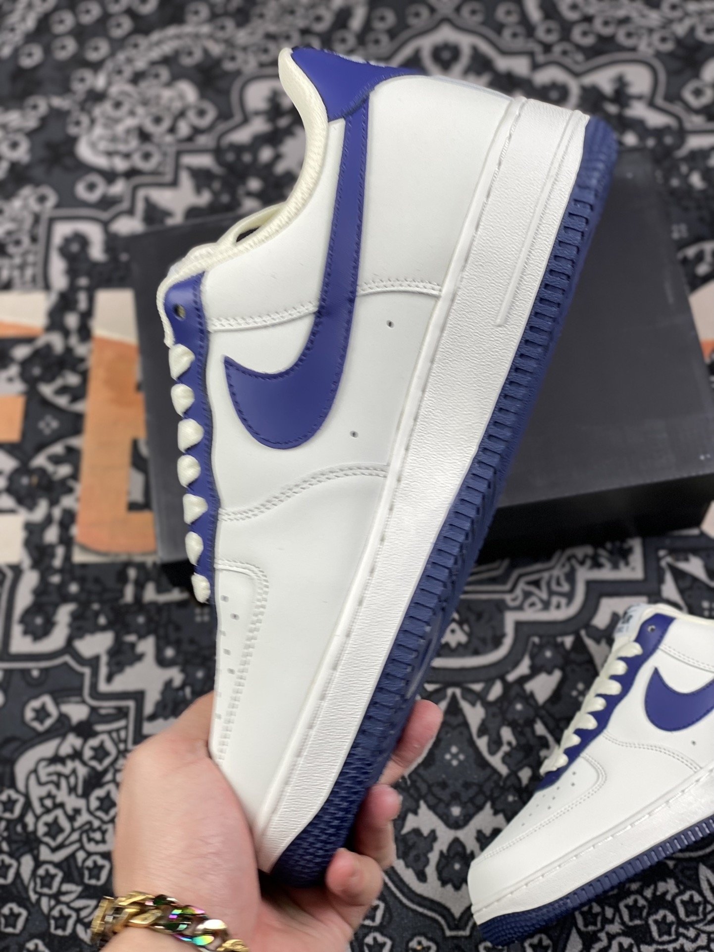 220 白蓝 官方爆款定制 空军一号AF1复古休闲运动板鞋 Air Force 1 内置蜂窝缓震气垫AL2236-106