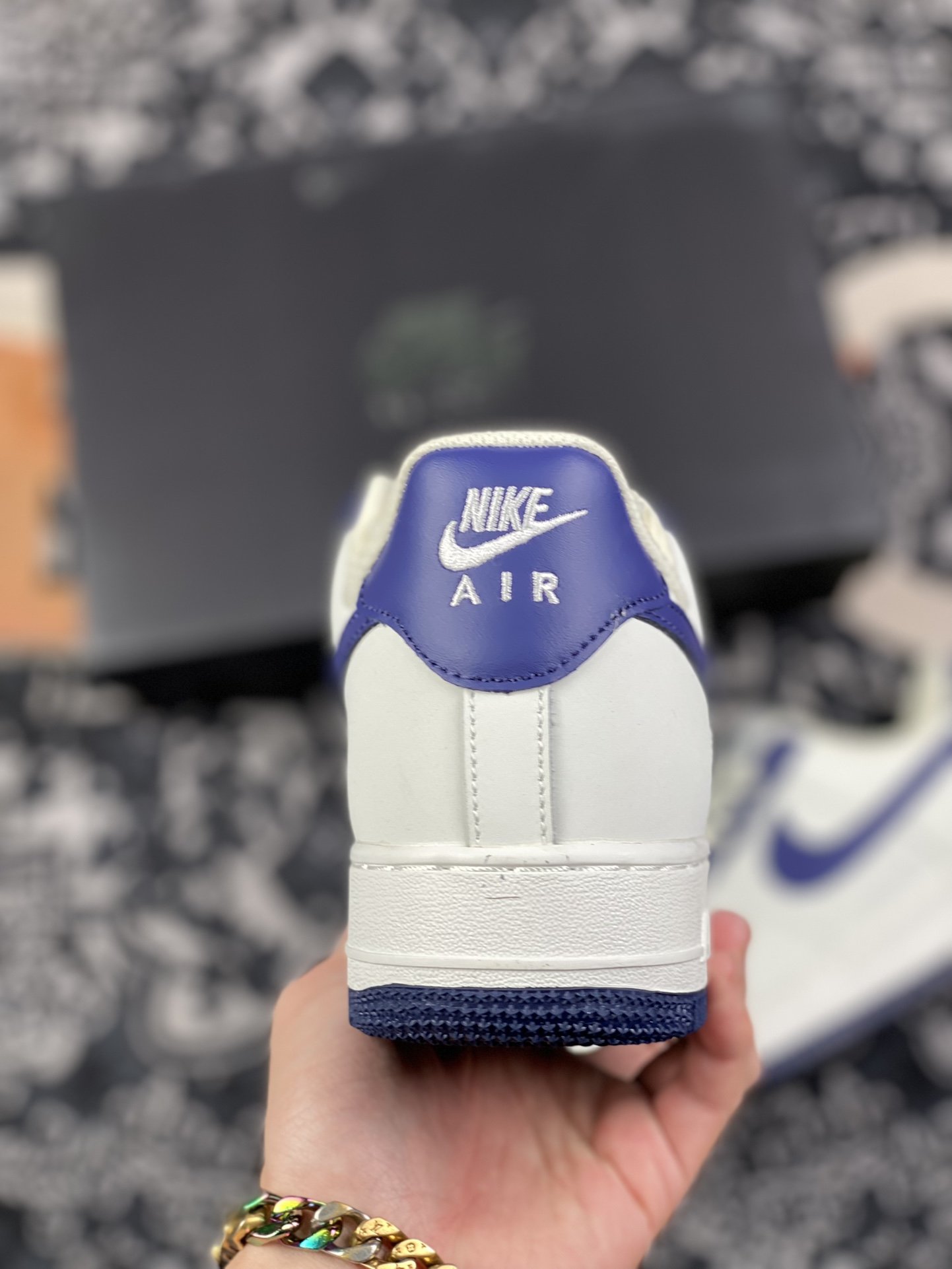 220 白蓝 官方爆款定制 空军一号AF1复古休闲运动板鞋 Air Force 1 内置蜂窝缓震气垫AL2236-106