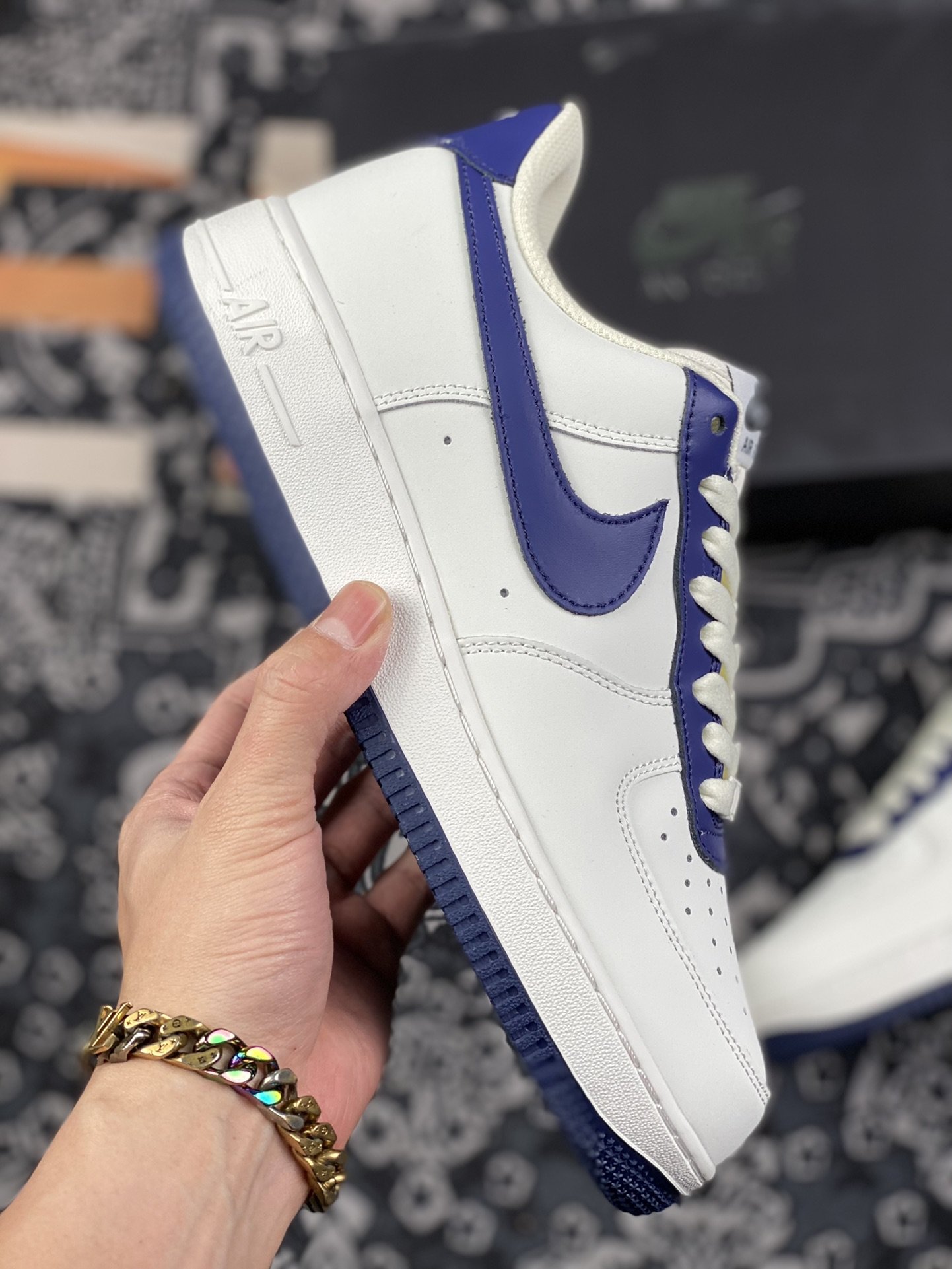 220 白蓝 官方爆款定制 空军一号AF1复古休闲运动板鞋 Air Force 1 内置蜂窝缓震气垫AL2236-106