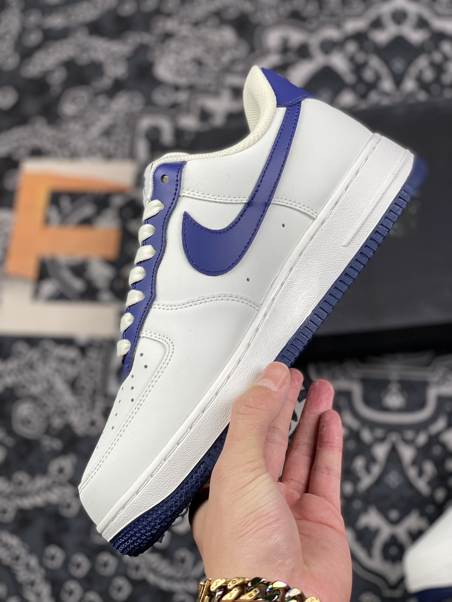 220 白蓝 官方爆款定制 空军一号AF1复古休闲运动板鞋 Air Force 1 内置蜂窝缓震气垫AL2236-106