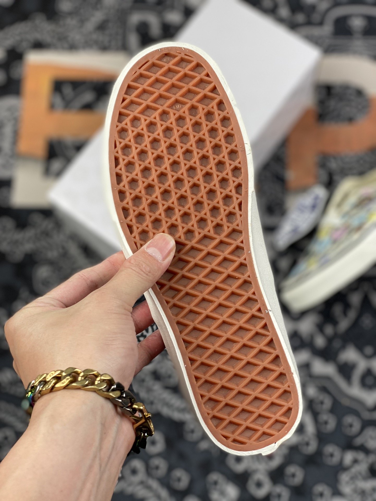 150 vans「年代感少女风」火爆来袭 Sandy Liang x vans Authentic 44 DX 格纹小花