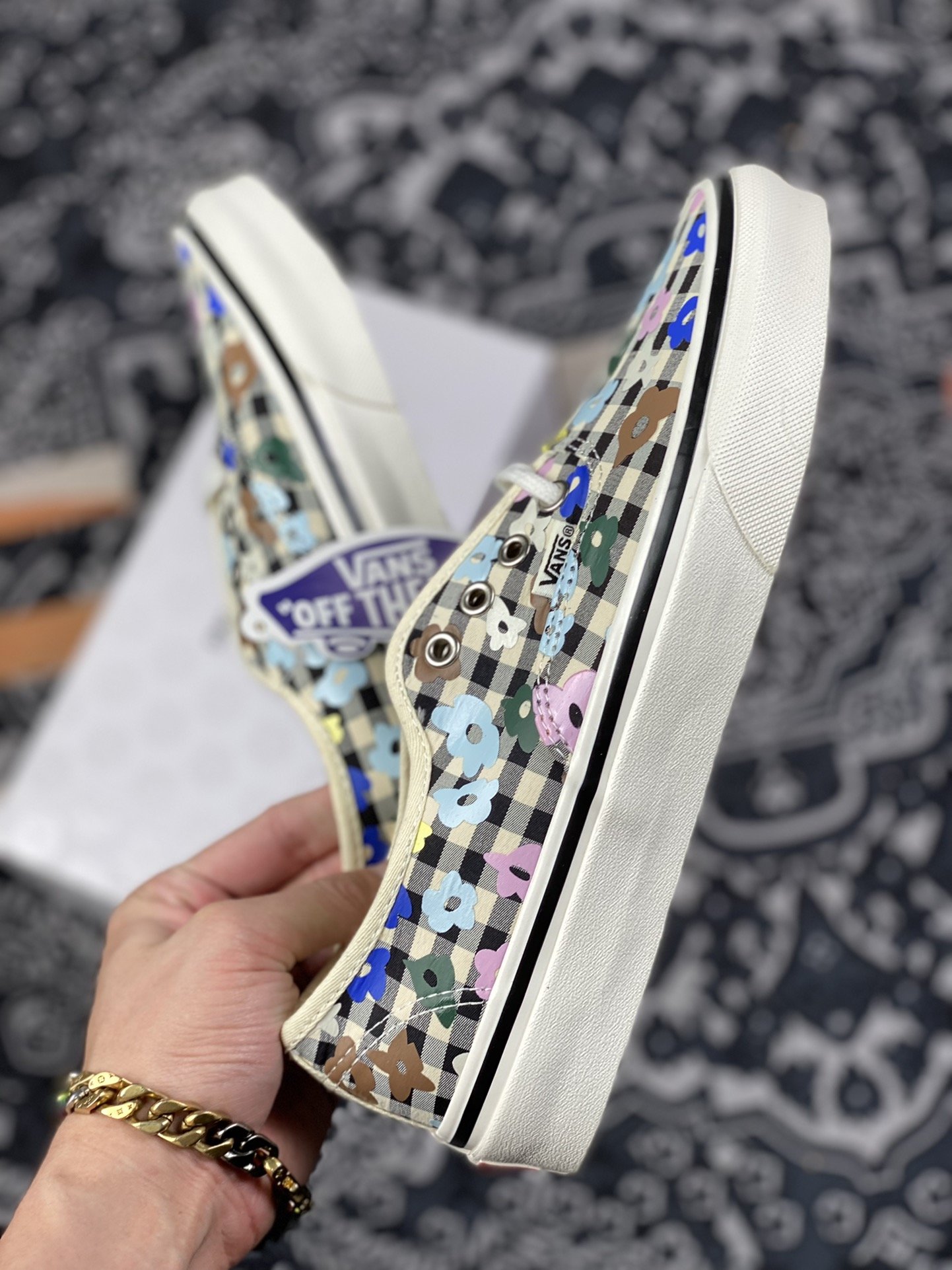 150 vans「年代感少女风」火爆来袭 Sandy Liang x vans Authentic 44 DX 格纹小花