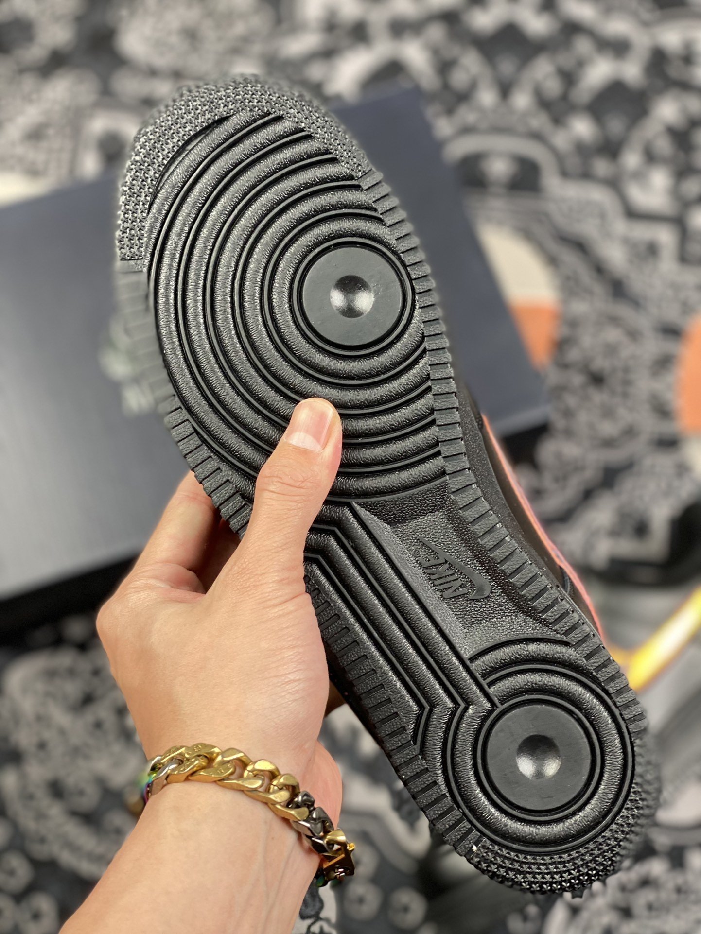 200 Nike Air Force 1 Low 空军一号黑色彩勾DC0710-101