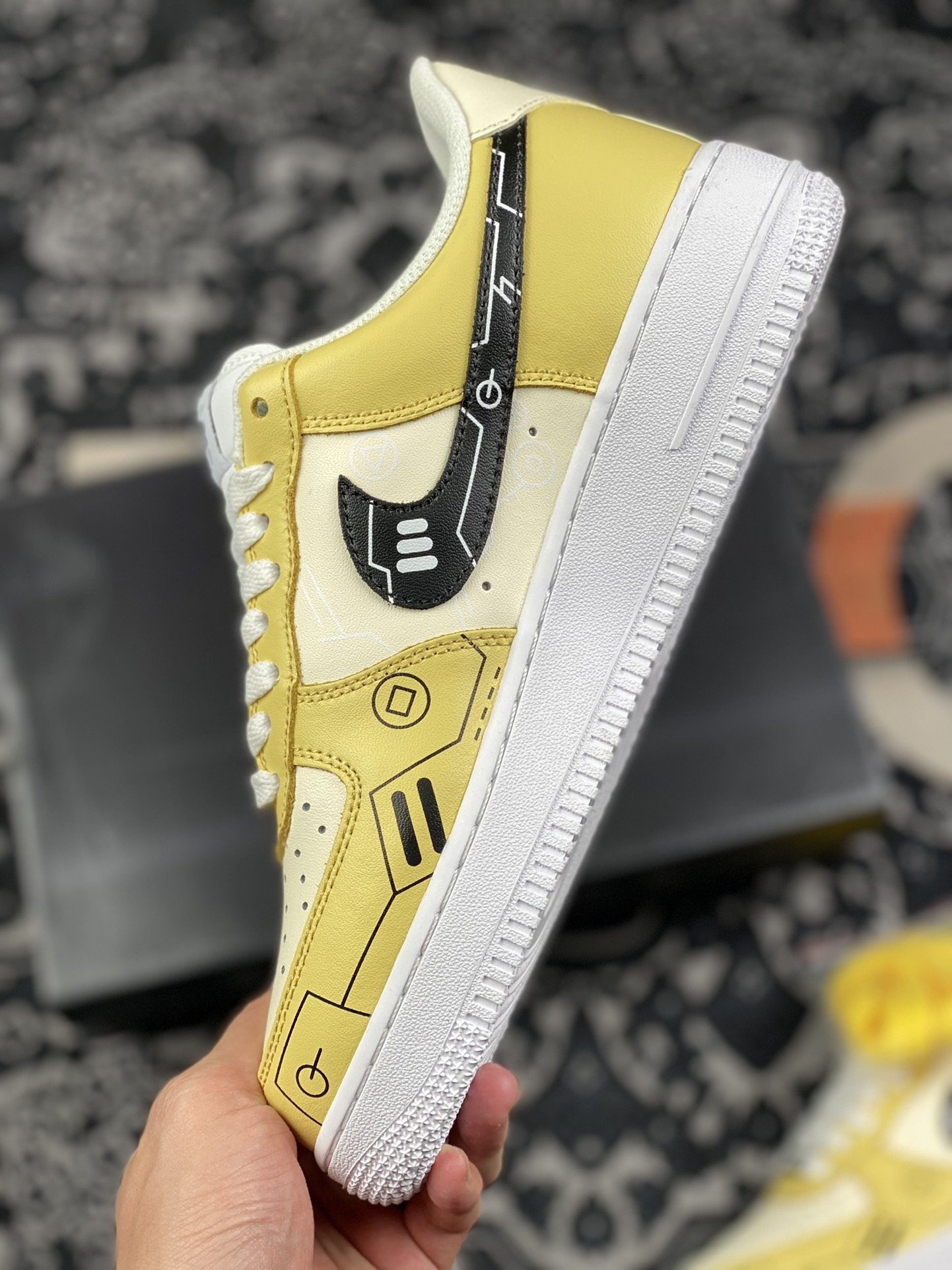 260 Nike Air Force 1 Low PS5 电玩黑白黄 CW2288-113