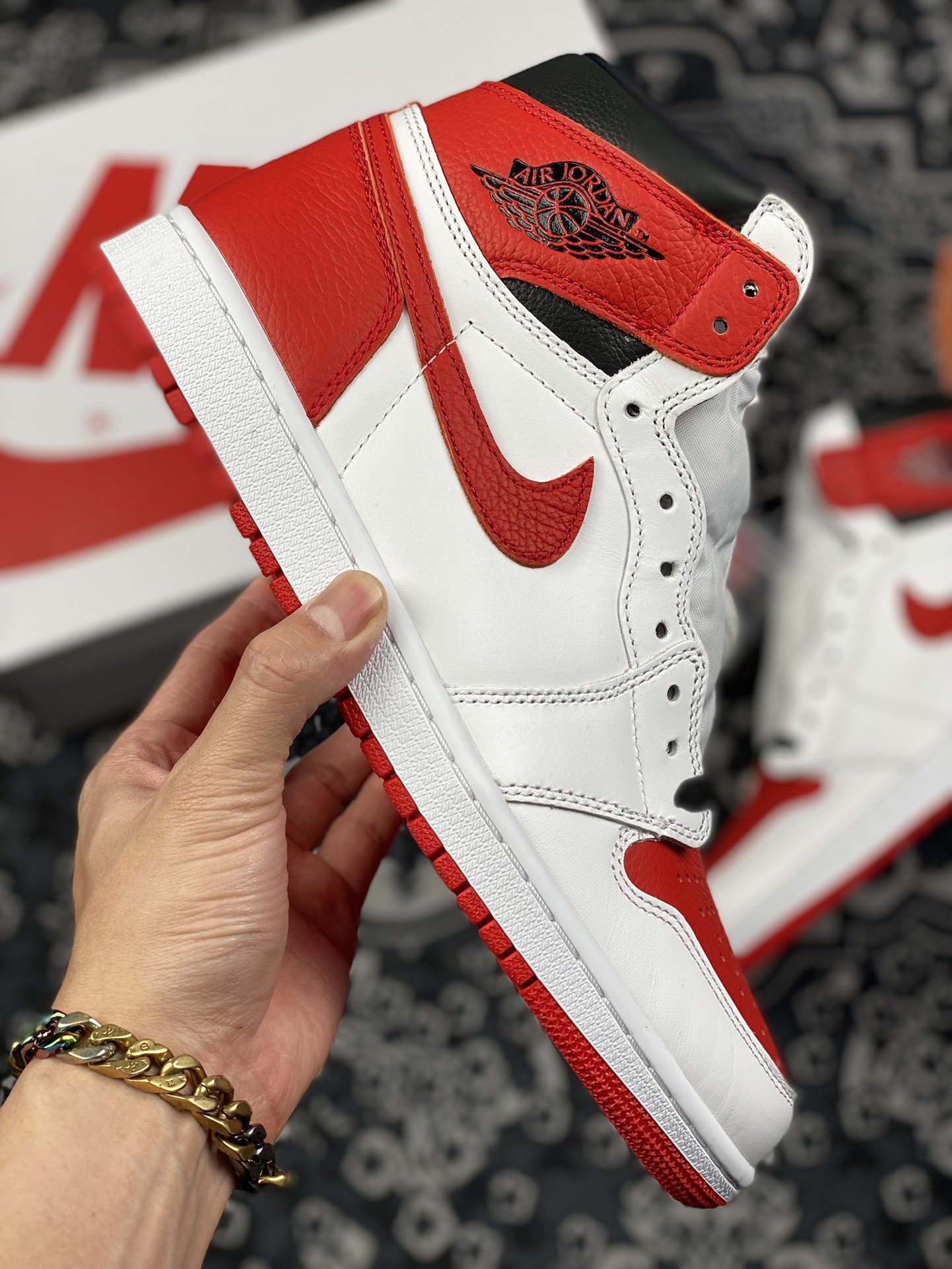 450 纯原批次 Air Jordan 1 High Heritage” 白红 555088-161