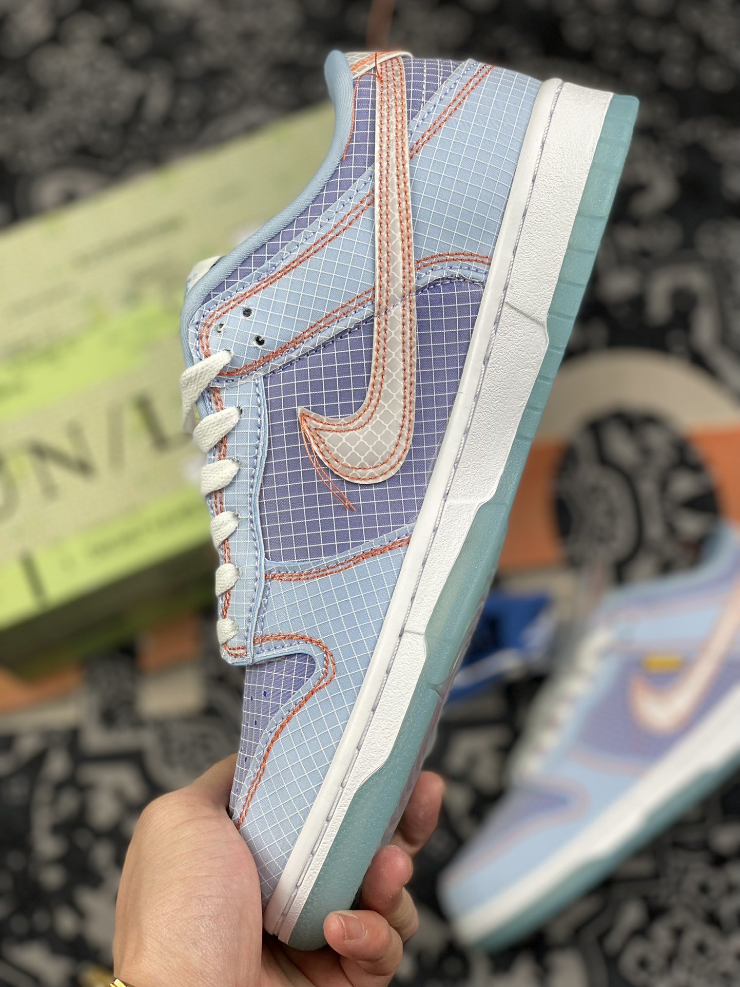 260 洛杉矶球鞋潮流店铺 Union 与 Nike 和 Jordan Brand 的合作系列已经成为球鞋圈最火联名之一DJ9649-401