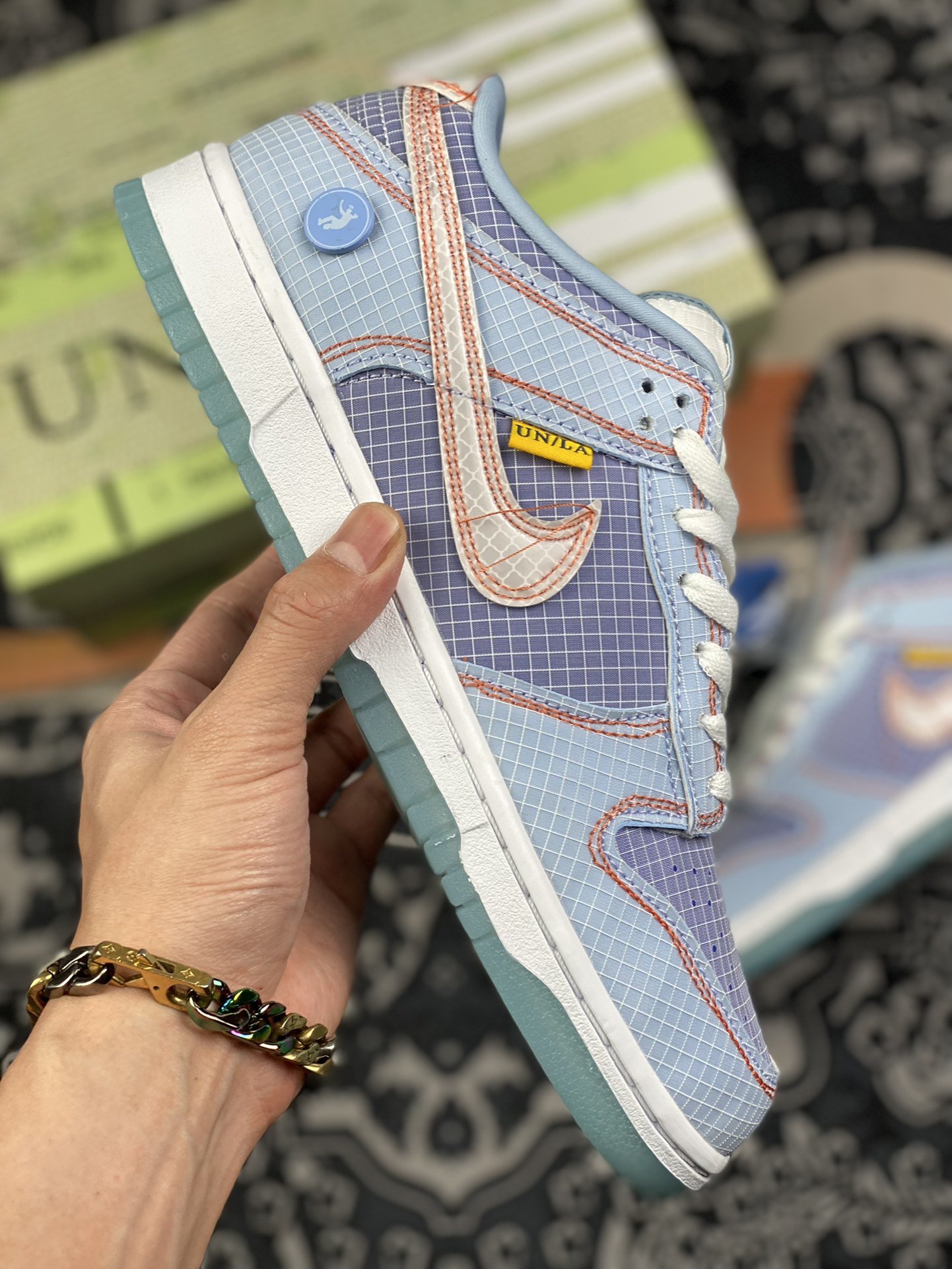 260 洛杉矶球鞋潮流店铺 Union 与 Nike 和 Jordan Brand 的合作系列已经成为球鞋圈最火联名之一DJ9649-401