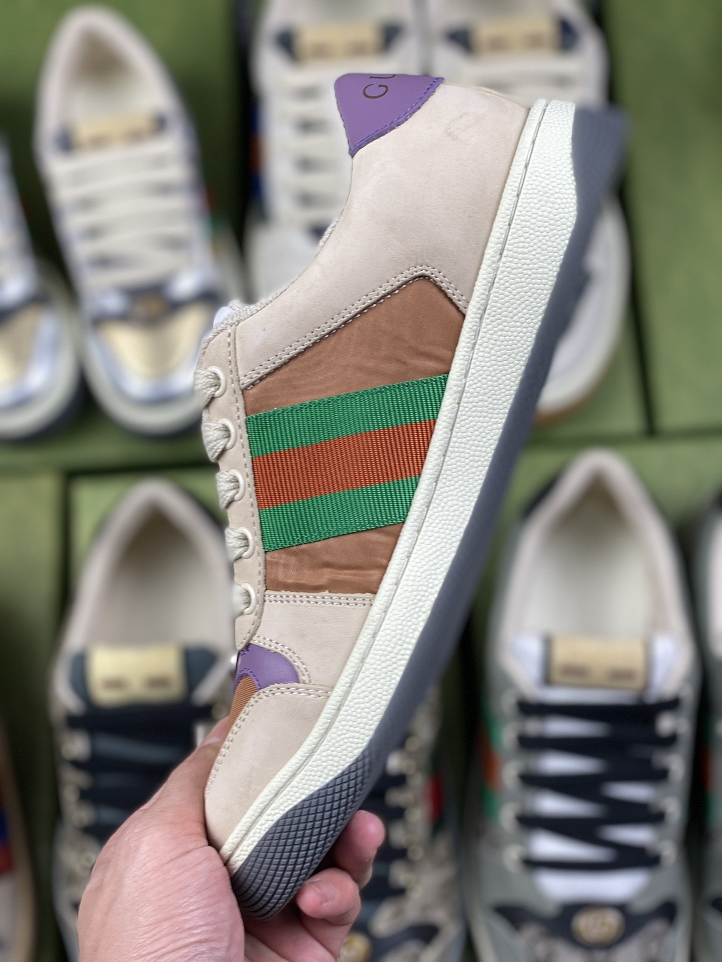 380 新版出货 古马也 Gucci Distressed Screener sneaker古马也小脏鞋系列-莆田鞋,莆田鞋货源,高仿鞋,高仿鞋货源,安福档口,莆田高仿鞋,莆田鞋批发,高仿鞋批发,莆田高仿运动鞋,高仿运动鞋,莆田运动鞋 380 新版出货 古马也 Gucci Distressed Screener sneaker古马也小脏鞋系列