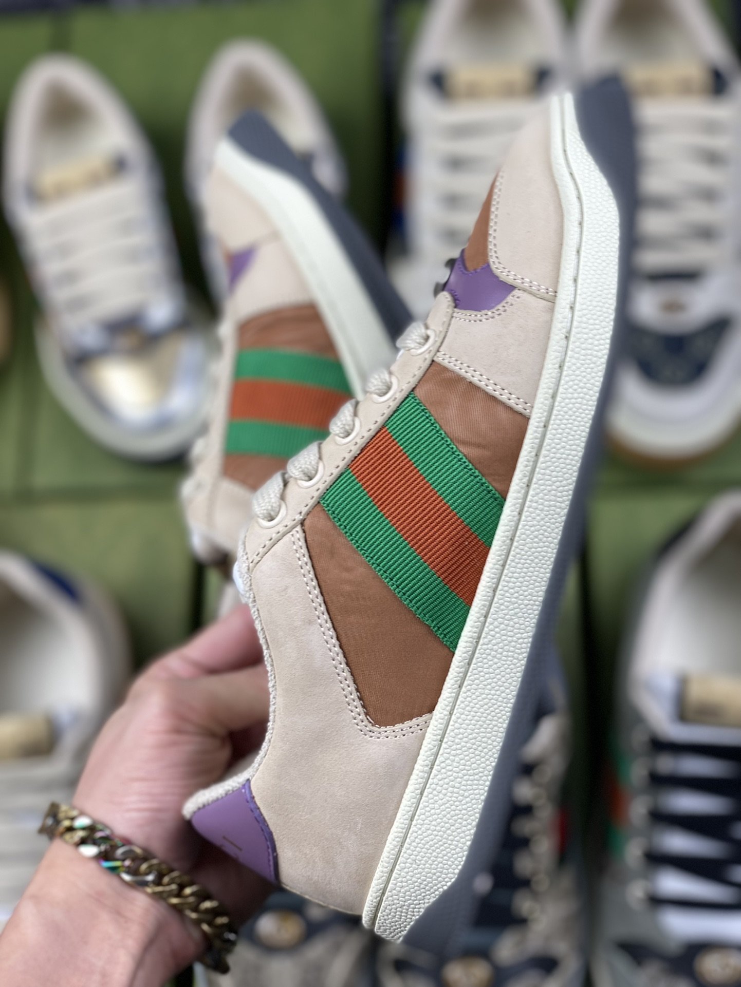 380 新版出货 古马也 Gucci Distressed Screener sneaker古马也小脏鞋系列-莆田鞋,莆田鞋货源,高仿鞋,高仿鞋货源,安福档口,莆田高仿鞋,莆田鞋批发,高仿鞋批发,莆田高仿运动鞋,高仿运动鞋,莆田运动鞋 380 新版出货 古马也 Gucci Distressed Screener sneaker古马也小脏鞋系列