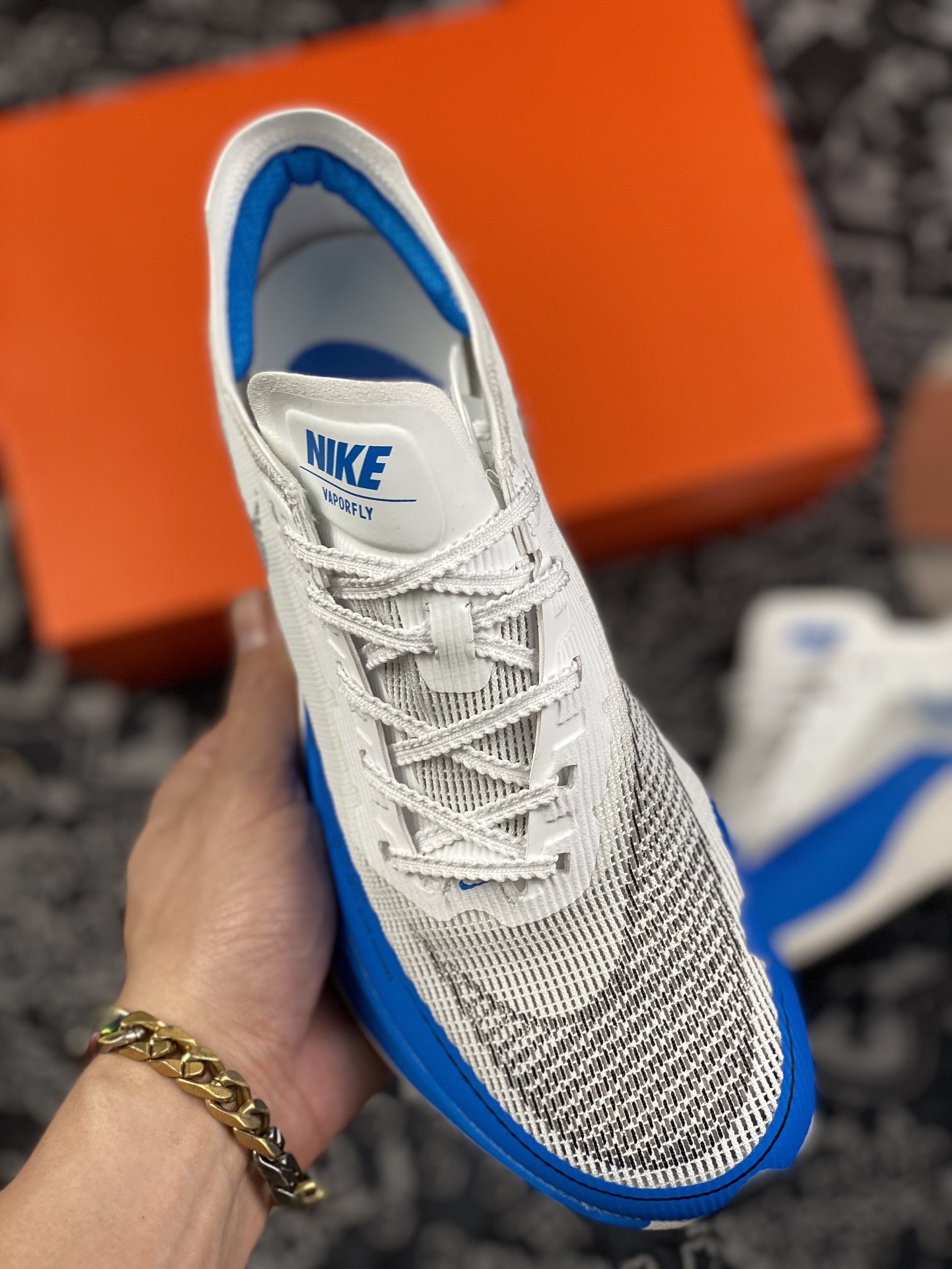 220 Nike ZoomX Vaporfly Next% 马拉松跑步鞋 二代 CU4111-102