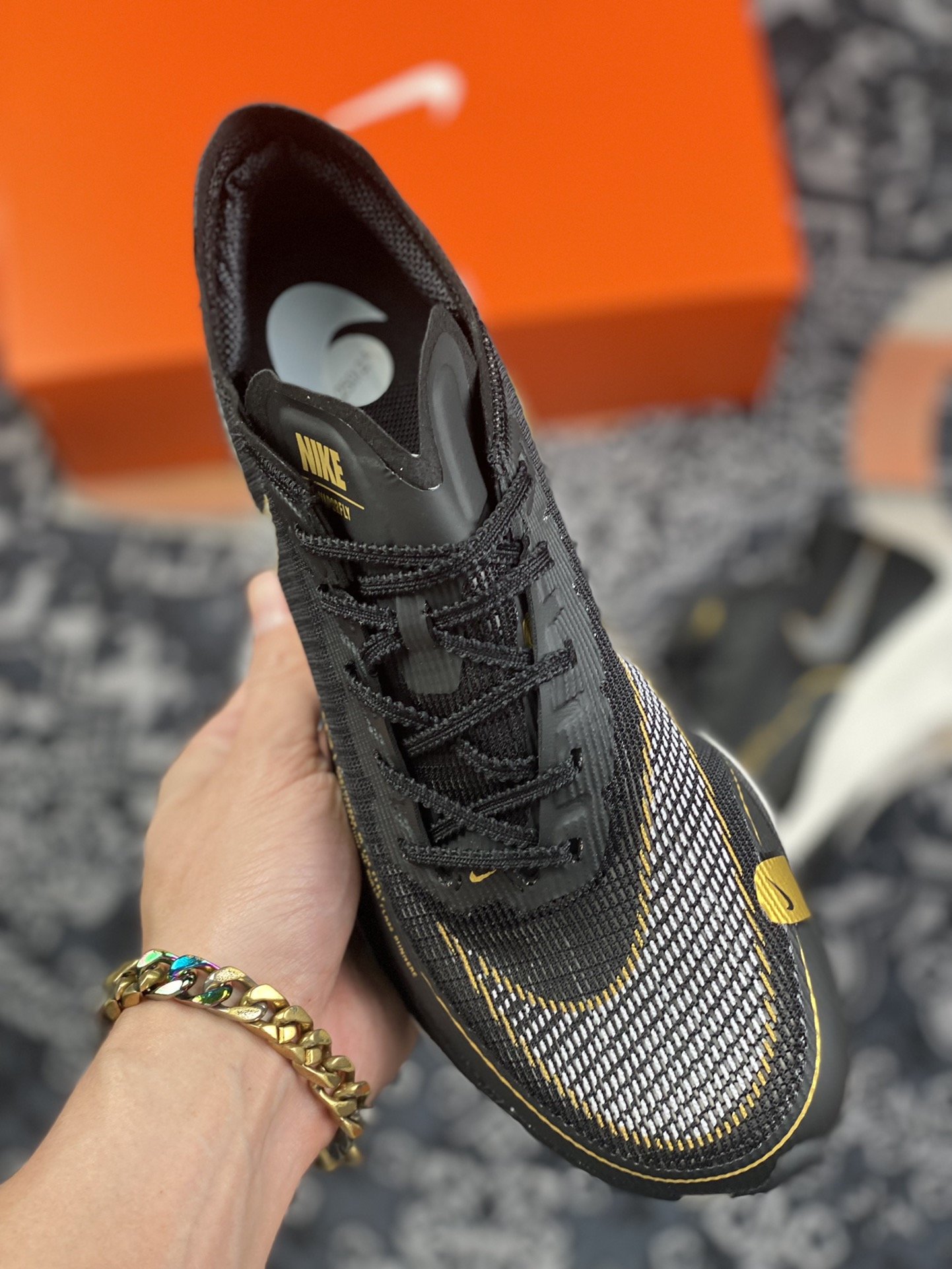 220 Nike ZoomX Vaporfly Next% 马拉松跑步鞋 二代 CU4111-001