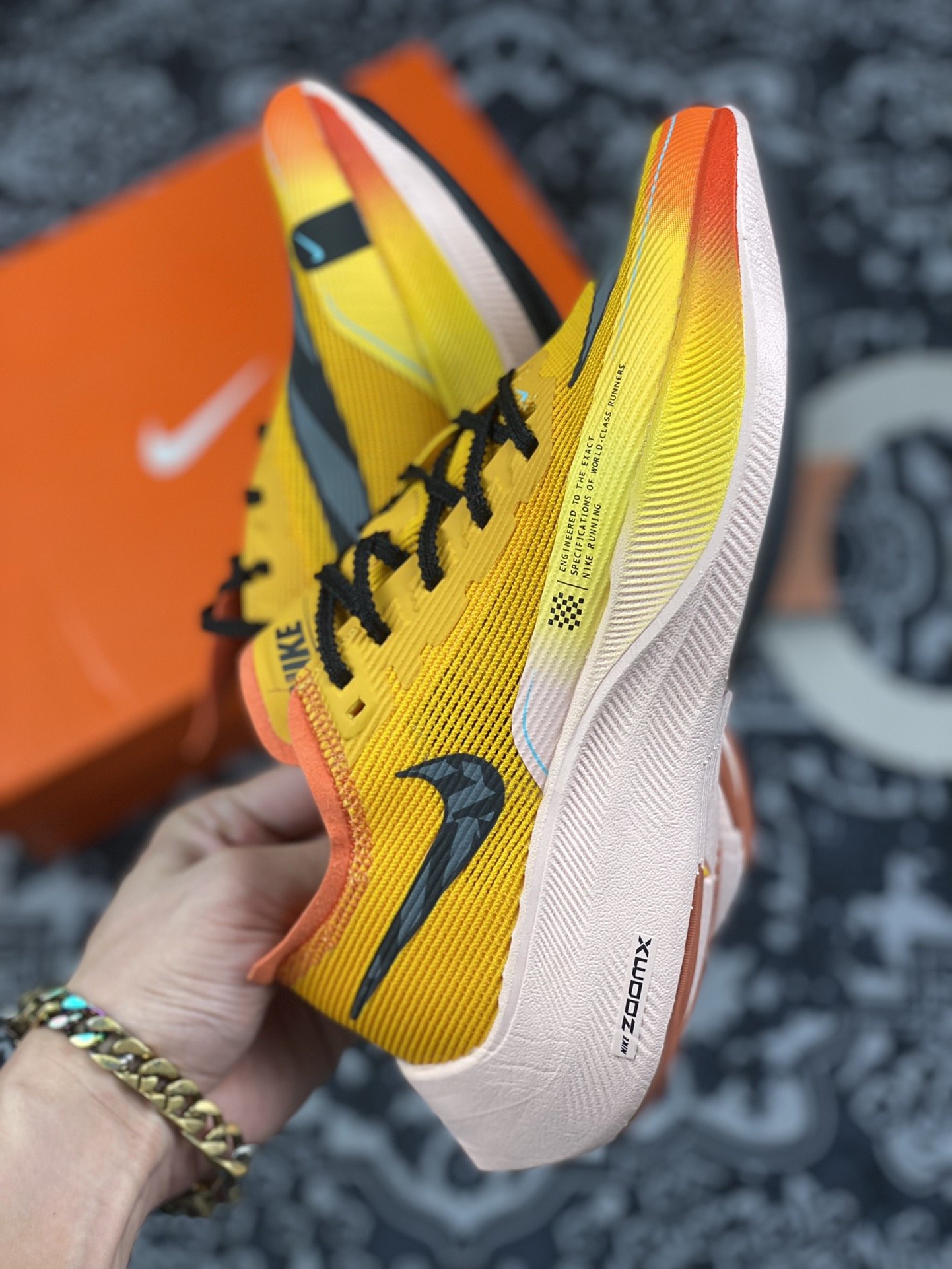 220 Nike ZoomX Vaporfly Next% 马拉松跑步鞋 二代 DO2408-739