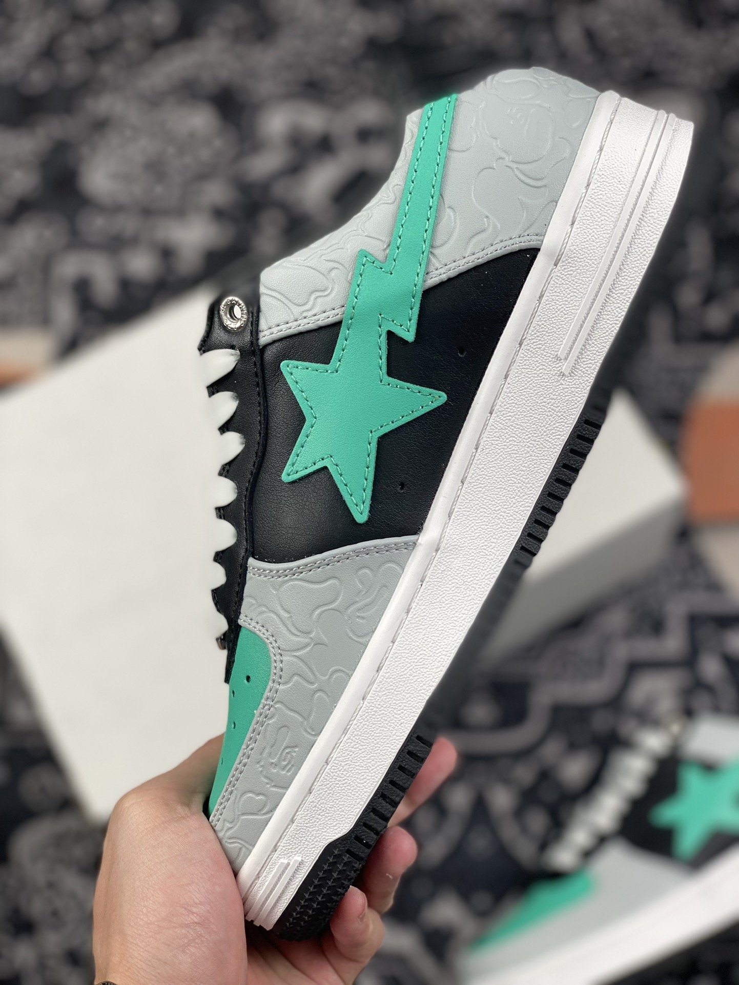 380 潮流教父nigo品牌 王源同款 Bape Sta “Tokyo” 黑灰绿OZXSH191002MH