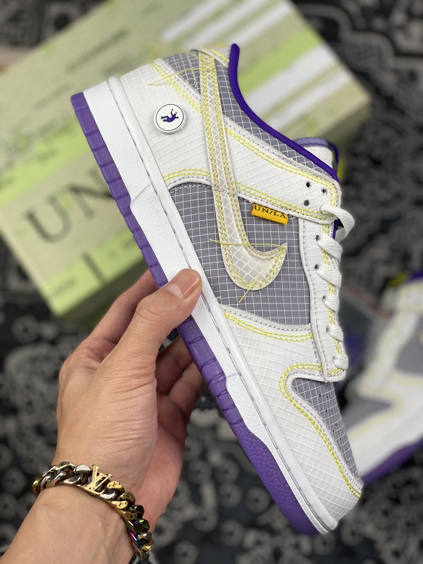 260 洛杉矶球鞋潮流店铺 Union 与 Nike 和 Jordan Brand 的合作系列已经成为球鞋圈最火联名之一DJ9649-500