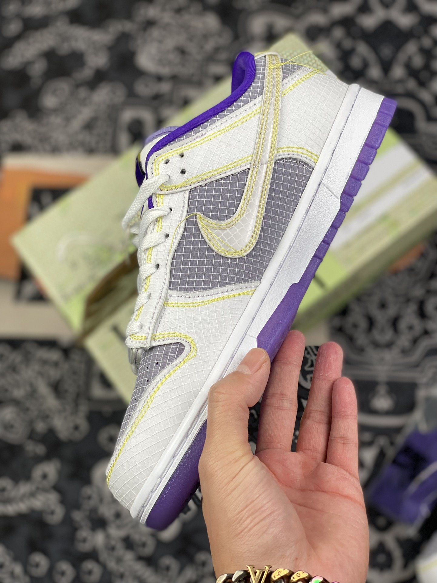 260 洛杉矶球鞋潮流店铺 Union 与 Nike 和 Jordan Brand 的合作系列已经成为球鞋圈最火联名之一DJ9649-500