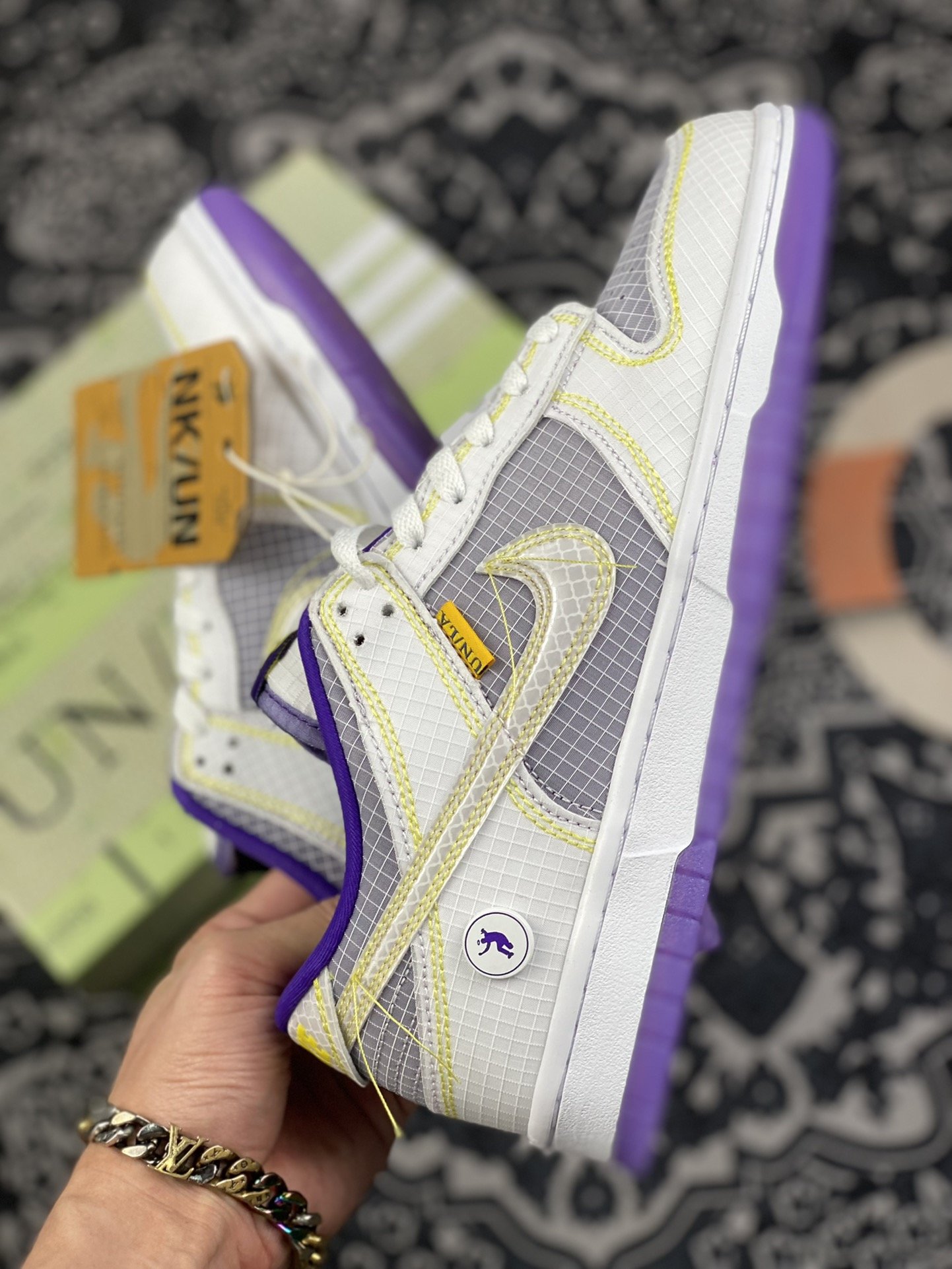 260 洛杉矶球鞋潮流店铺 Union 与 Nike 和 Jordan Brand 的合作系列已经成为球鞋圈最火联名之一DJ9649-500