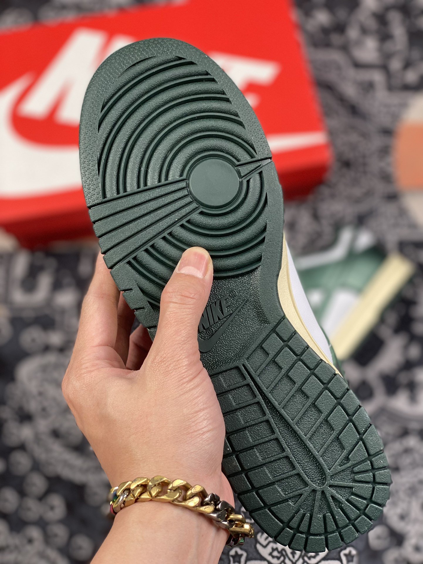 360 纯原 aj 做旧 白绿 金龟子DQ8580-100