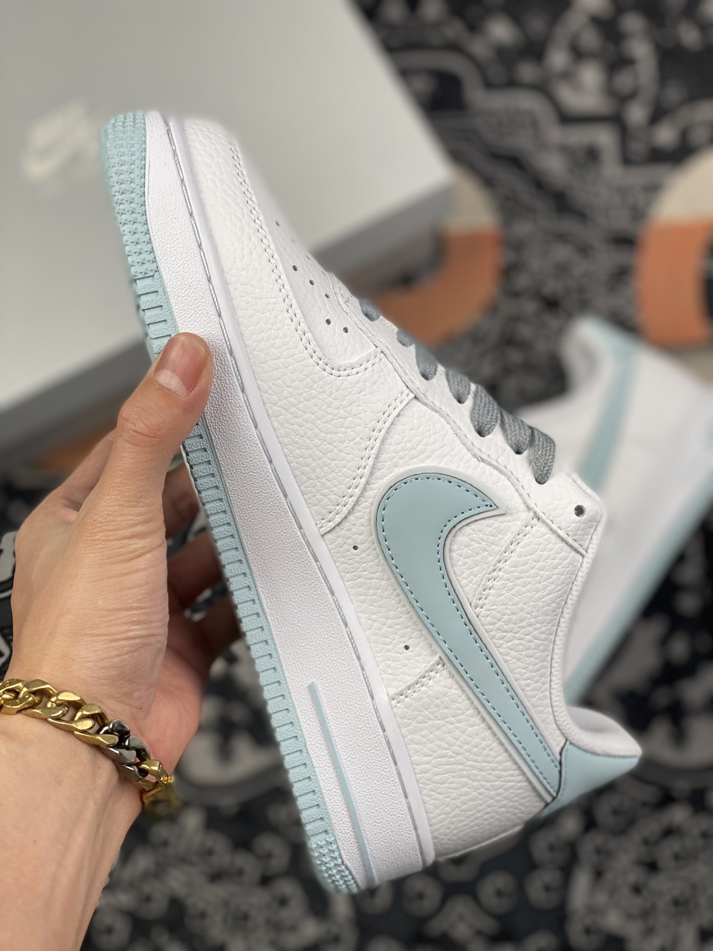220 Nike Air Force 1 Low ’07 冰蓝满天星低帮空军一号休闲板鞋  AQ2566-201