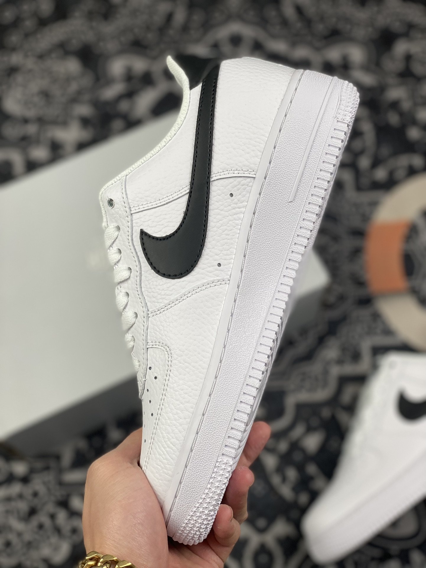 200 Nike Air Force 1 Low 白黑 小权志龙 CT2302-100