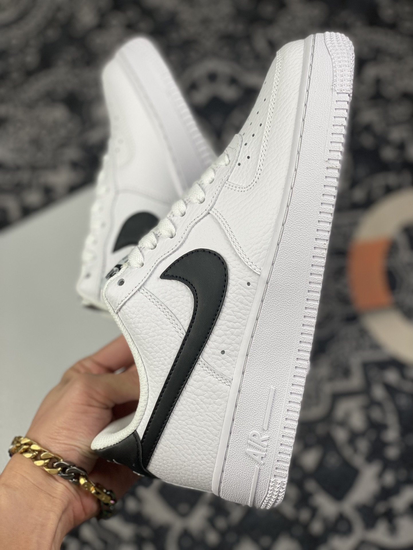 200 Nike Air Force 1 Low 白黑 小权志龙 CT2302-100