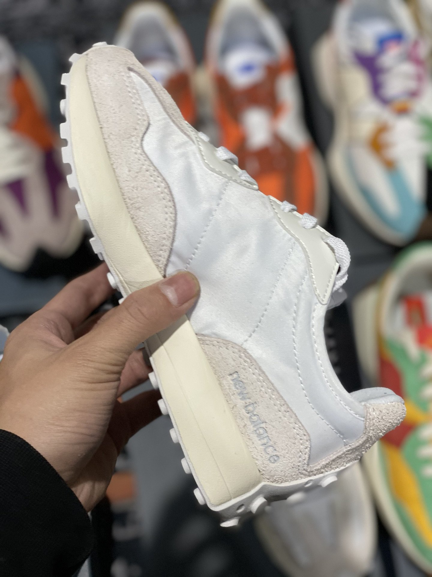 240 甄选 莞顶NB327 复古跑鞋 灰白女鞋