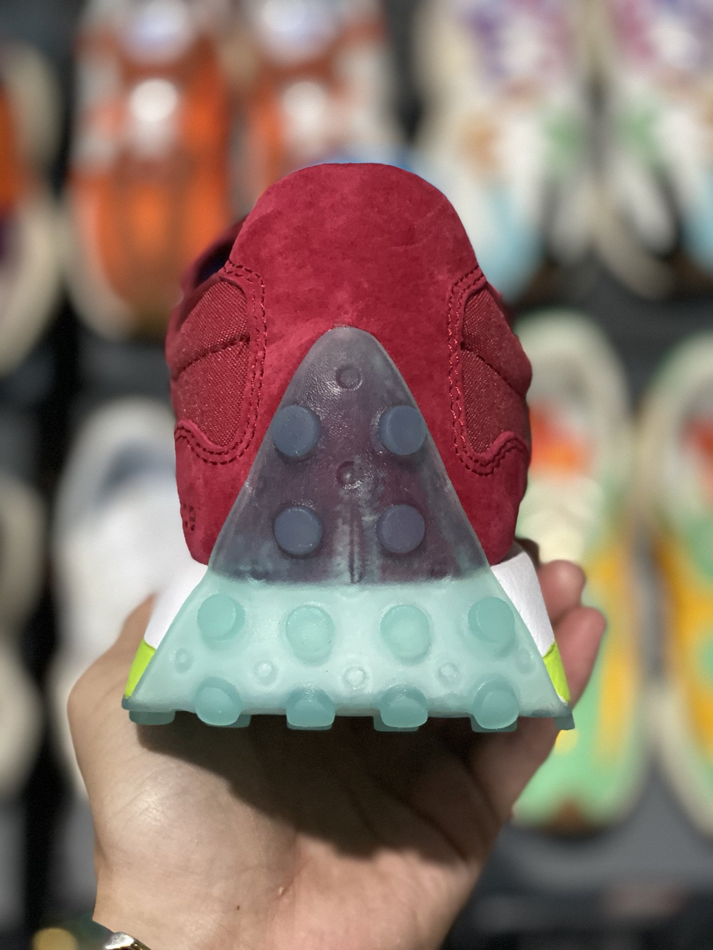 240 甄选 莞顶NB327 复古跑鞋 红蓝 经典正品猪皮革拼接牛津布面