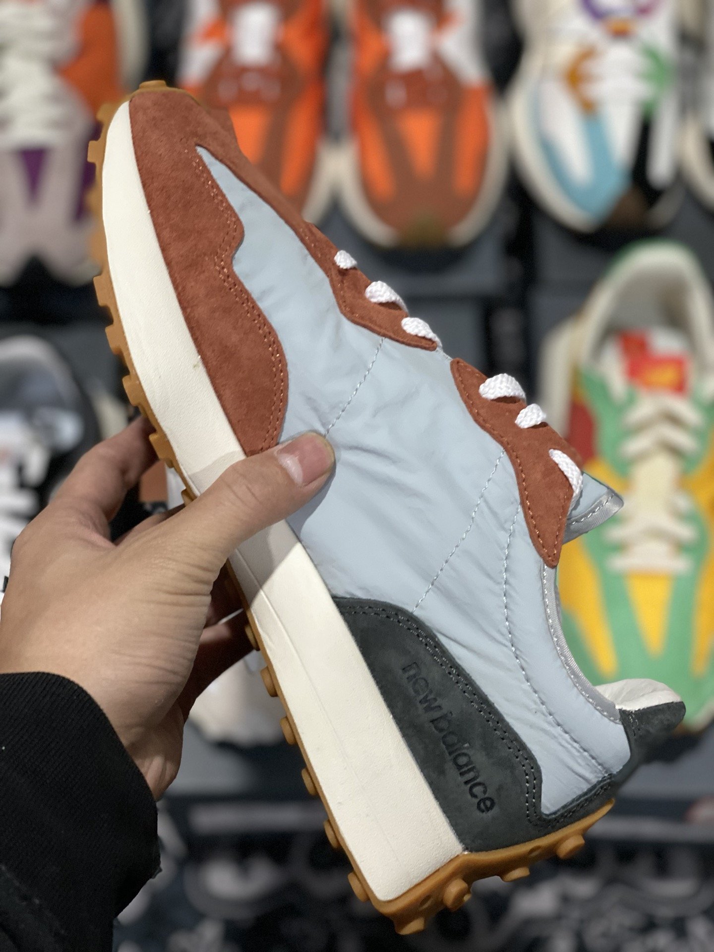 240 甄选 莞顶NB327 复古跑鞋 灰棕