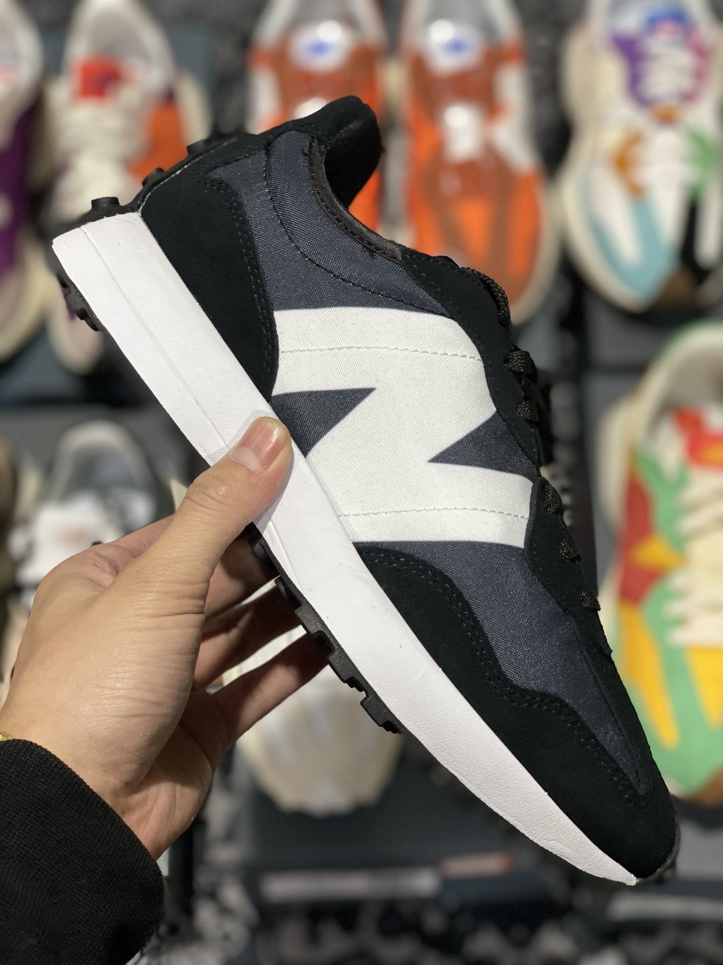 240 甄选 莞顶NB327 复古跑鞋 黑白