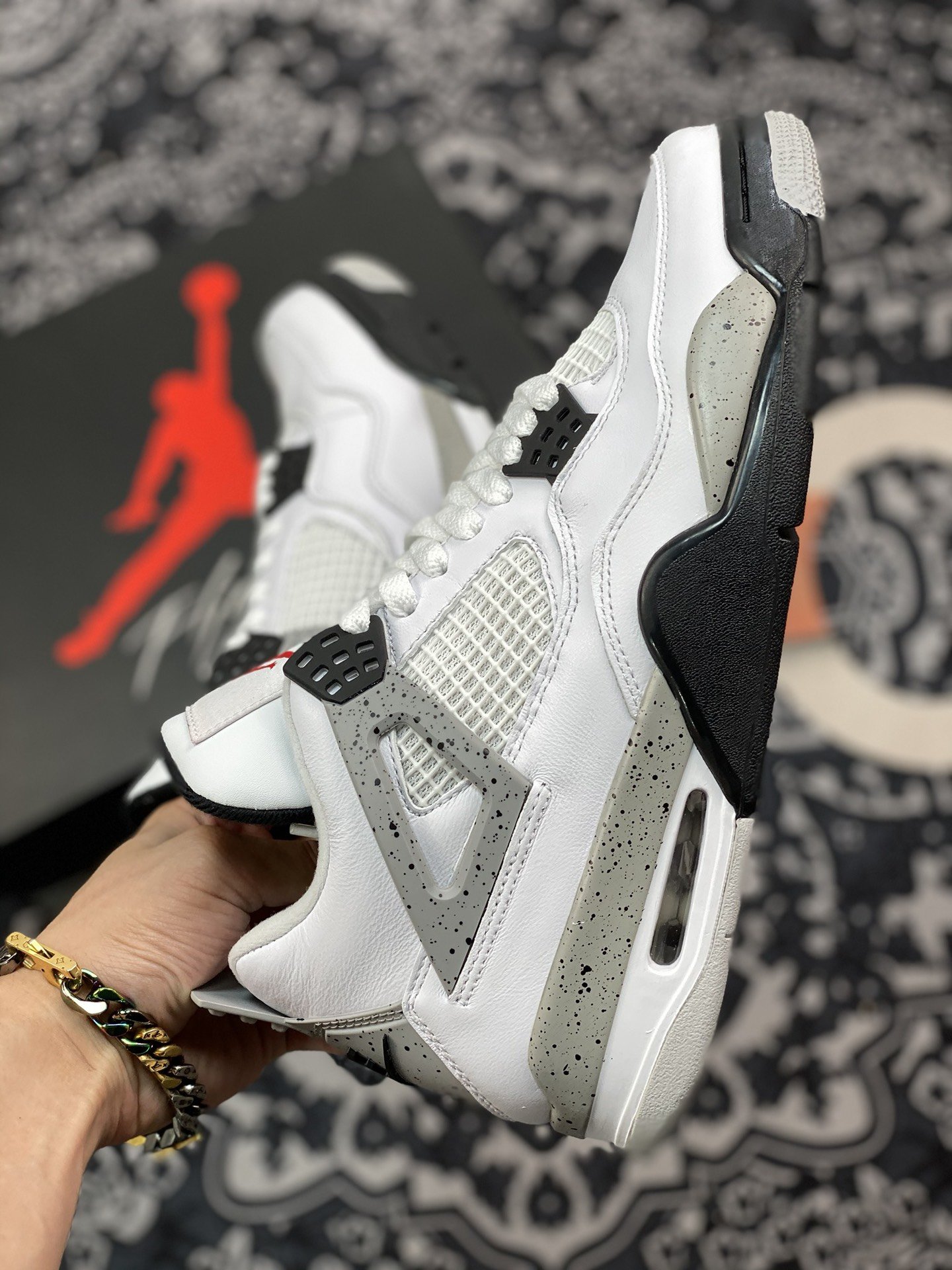 450 纯原  aj4 白水泥 （2016）篮球鞋 840606-192