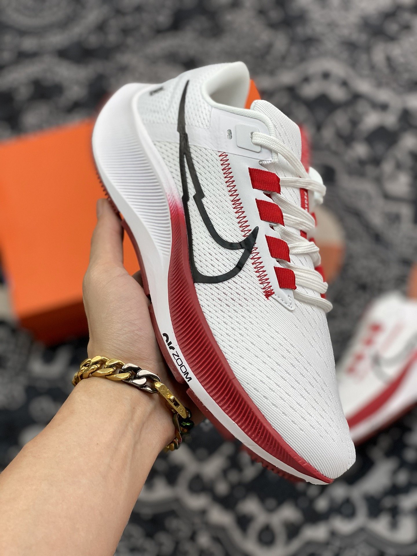 180 Nike Air Zoom Pegasus 38 飞马登月38代跑步鞋 DH4252-100