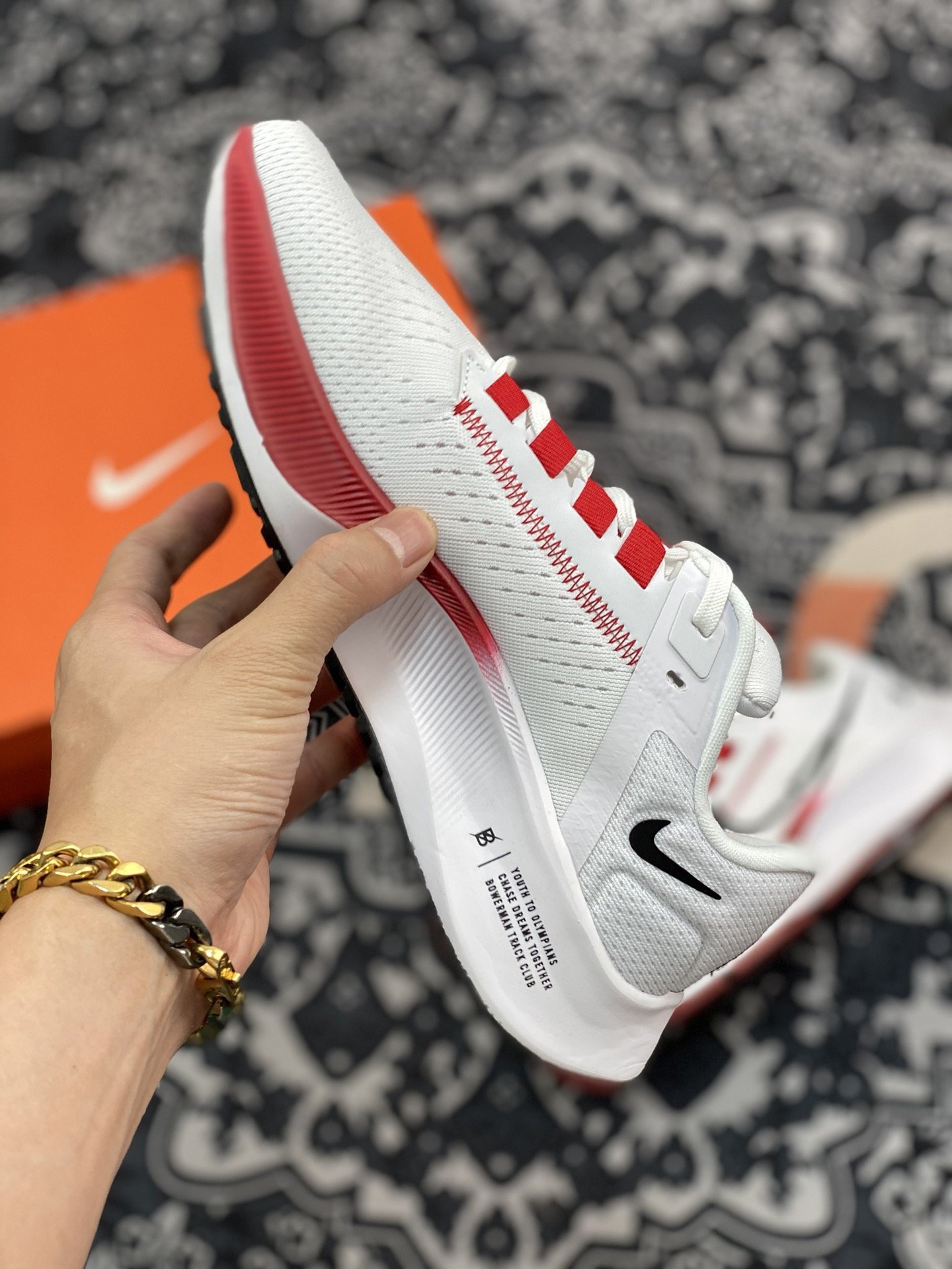 180 Nike Air Zoom Pegasus 38 飞马登月38代跑步鞋 DH4252-100