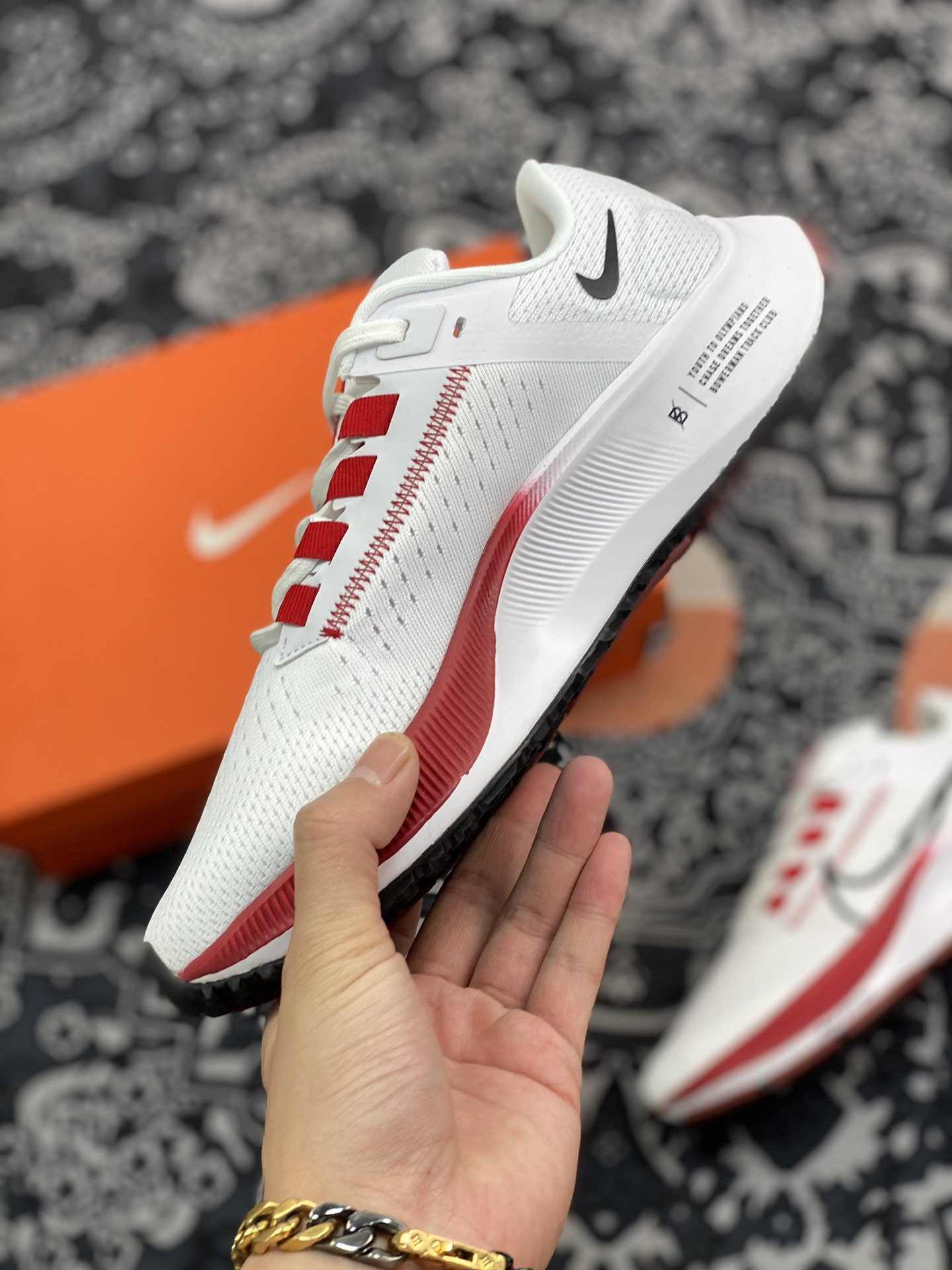 180 Nike Air Zoom Pegasus 38 飞马登月38代跑步鞋 DH4252-100