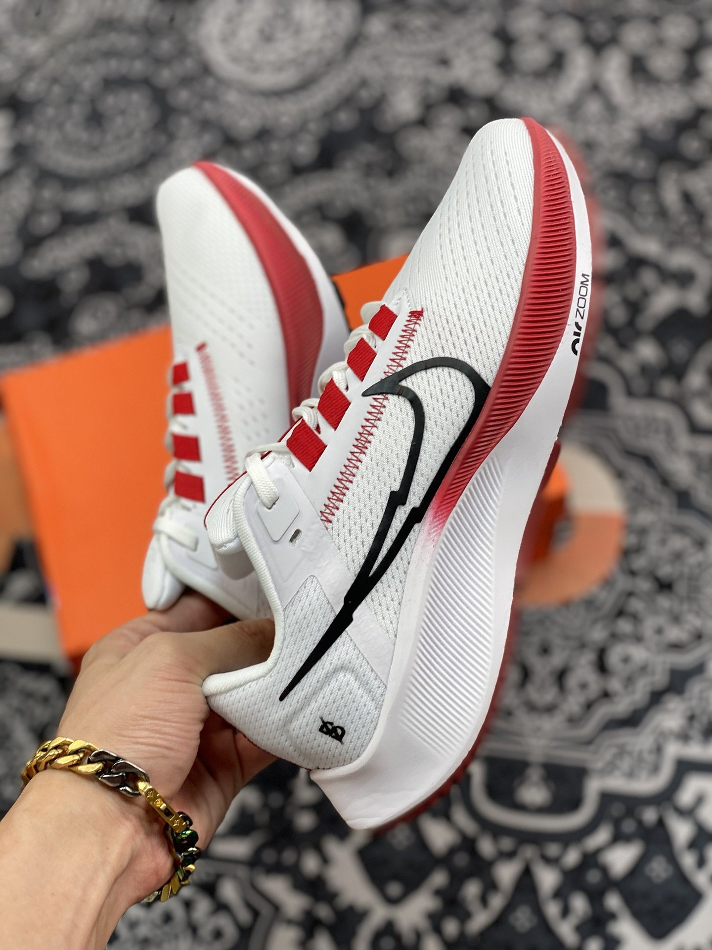180 Nike Air Zoom Pegasus 38 飞马登月38代跑步鞋 DH4252-100