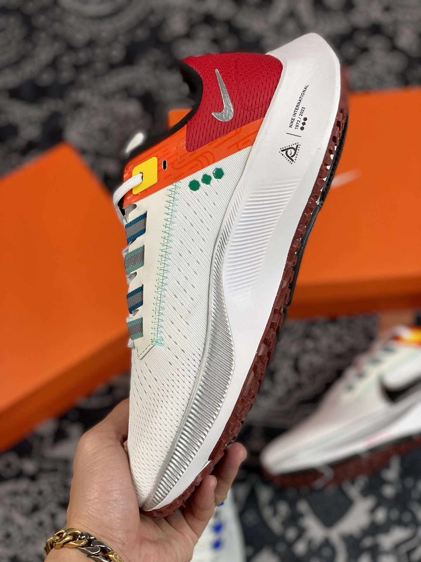 180 Nike Air Zoom Pegasus 38 登月38代网面透气跑鞋