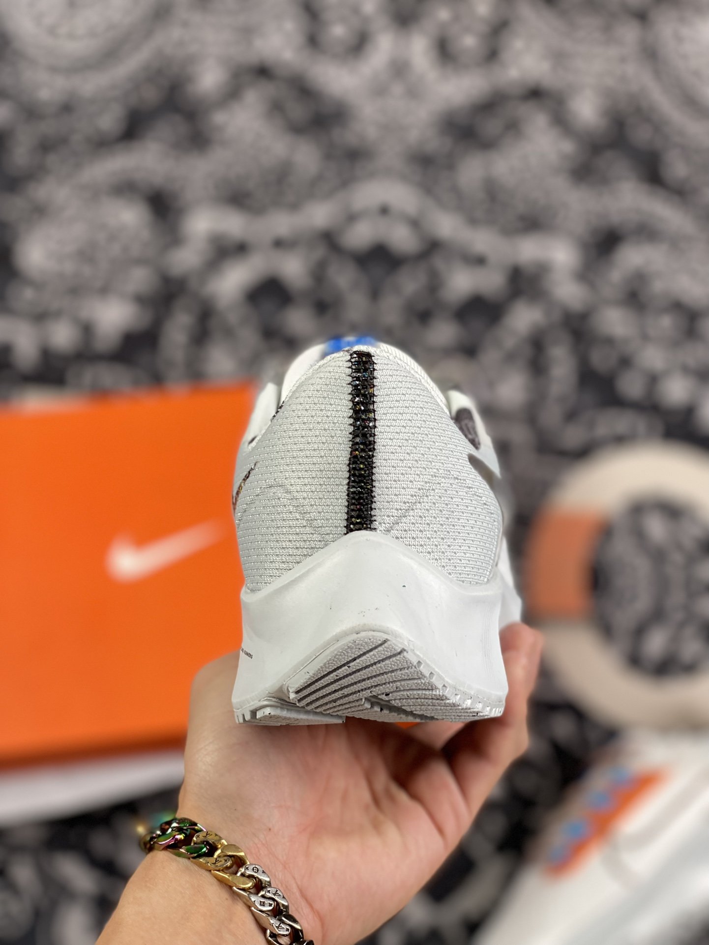 A6180 Nike Air Zoom Pegasus 38 登月38代网面透气跑鞋