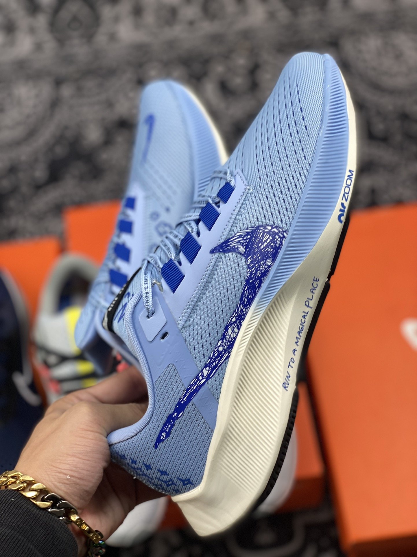 180 Nike Air Zoom Pegasus 38 登月38代网面透气跑鞋