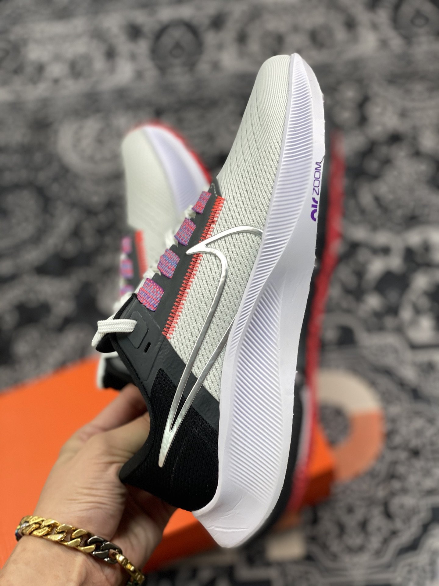 180 Nike Zoom Pegasus 38 登月38代 超轻网面跑步鞋 CT7356-003