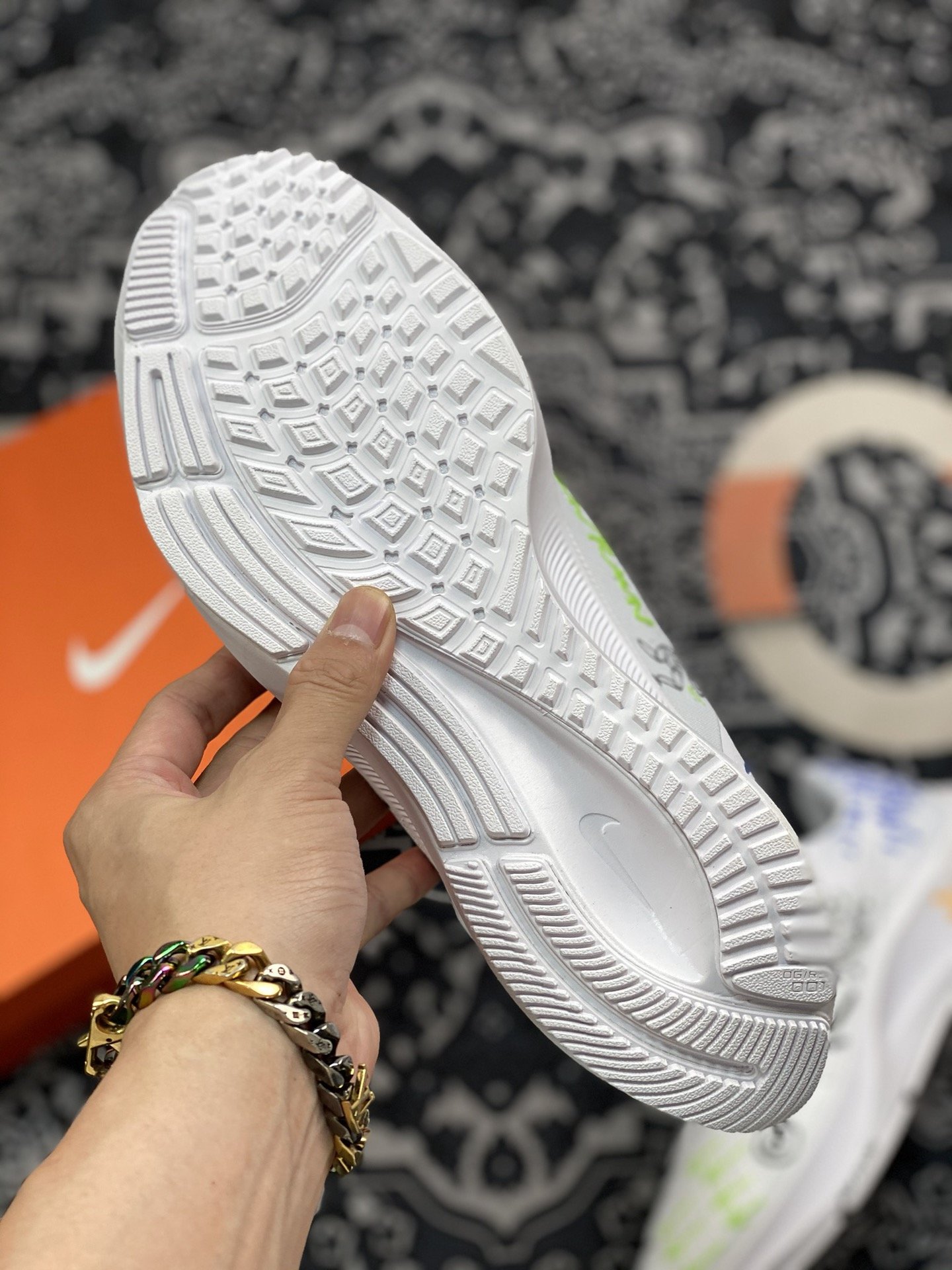 180 Nike Zoom Pegasus 38 登月38代 超轻网面跑步鞋 DM3274-100