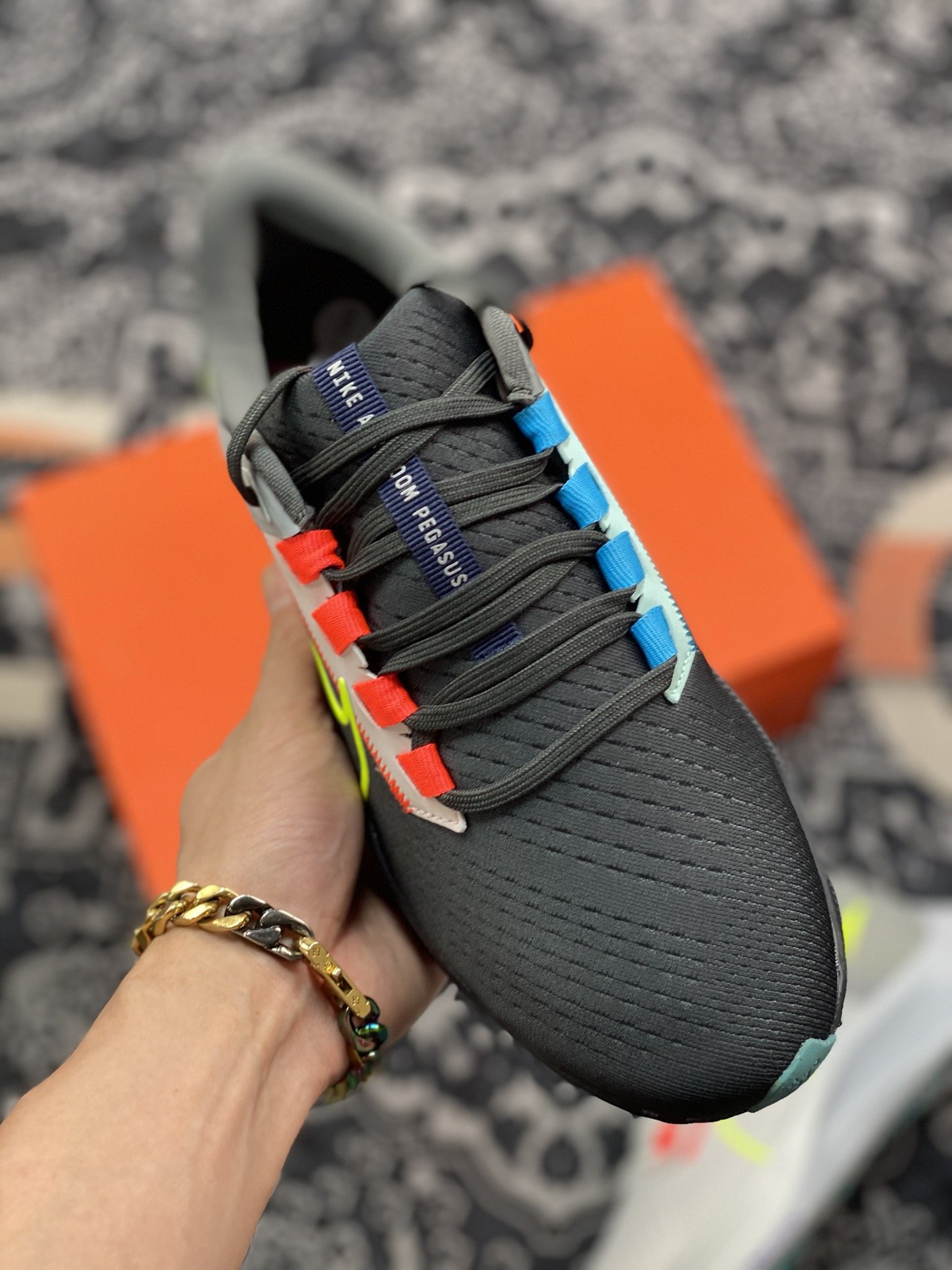 180 Nike Zoom Pegasus 38 登月38代 Limited Edition ” 鸳鸯配色 超轻网面跑步鞋 DJ3128-001