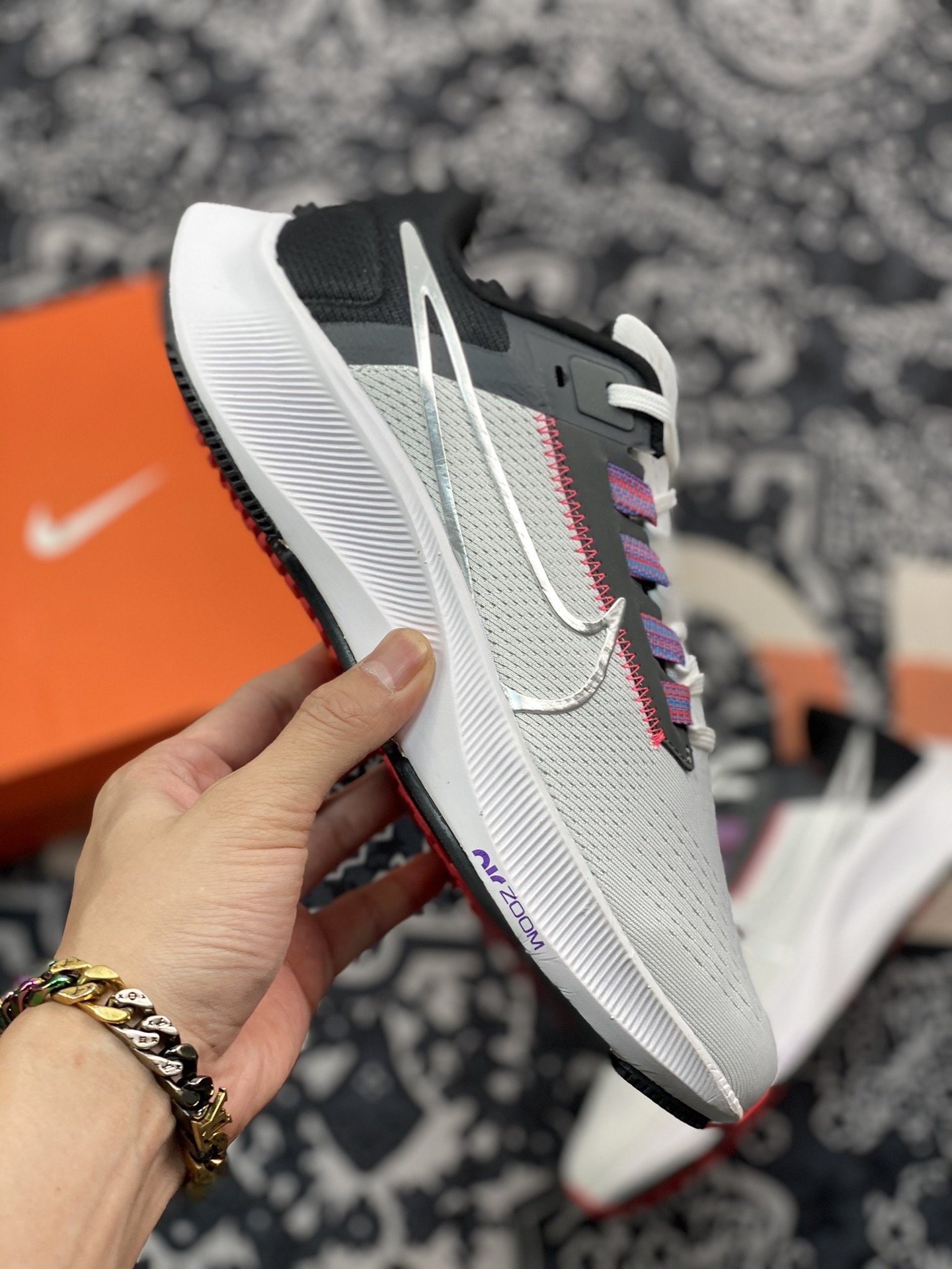 180 Nike Air Zoom Pegasus 38 飞马登月38代跑步鞋
